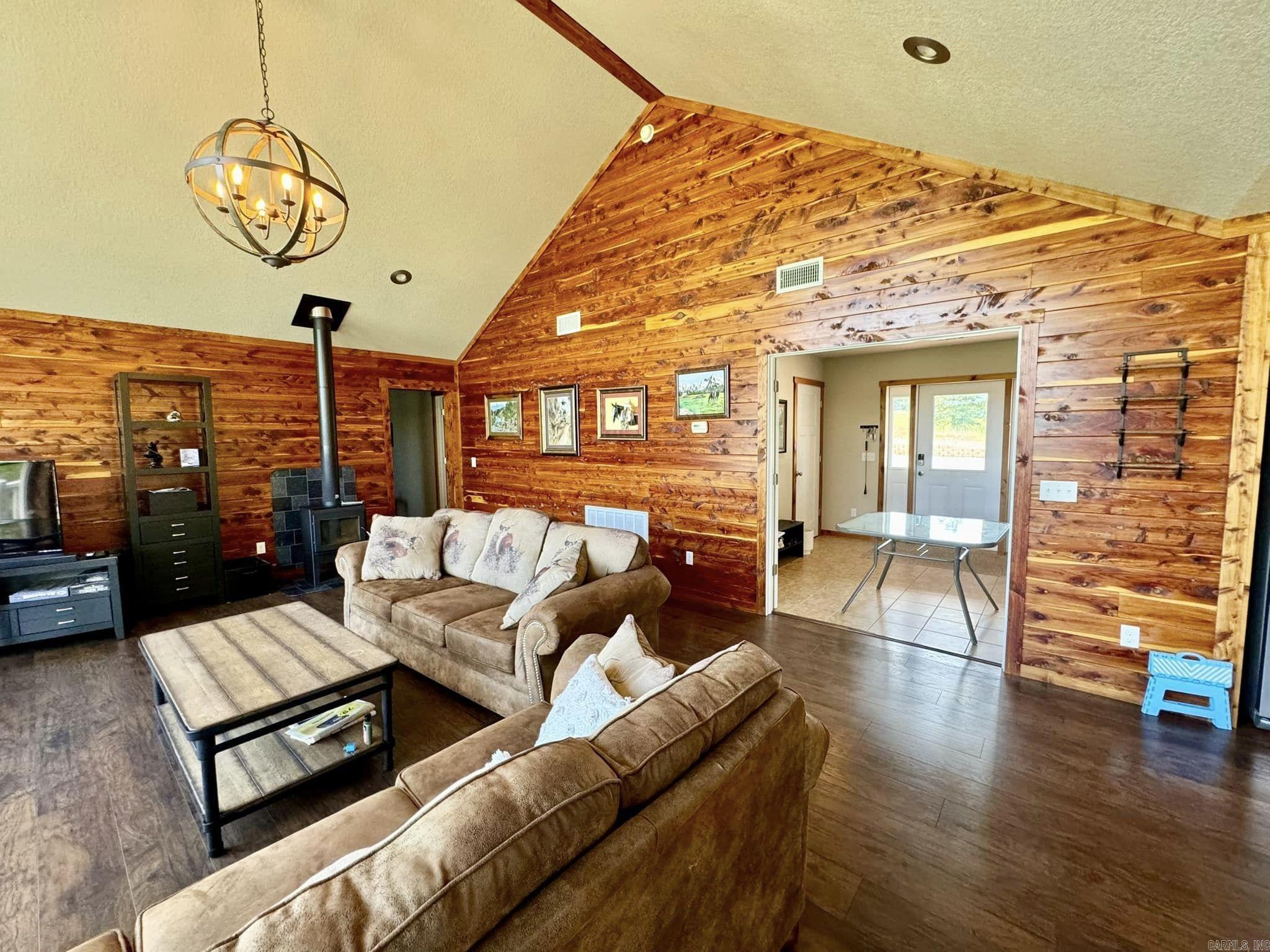 Viking Landing - Residential