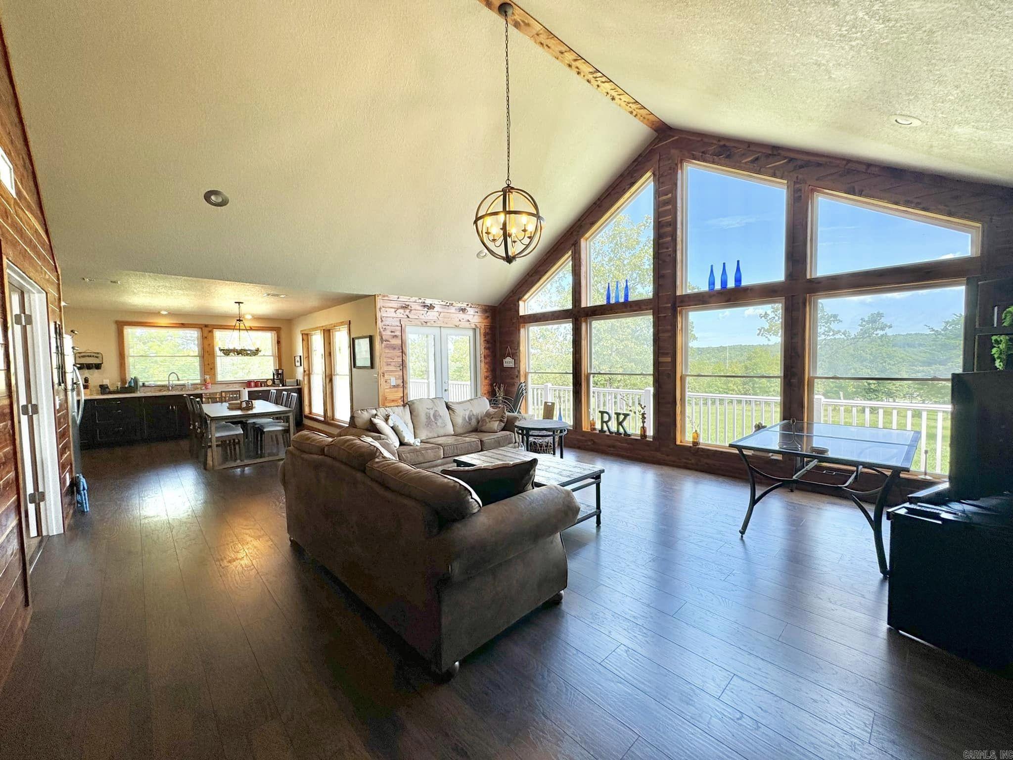 Viking Landing - Residential