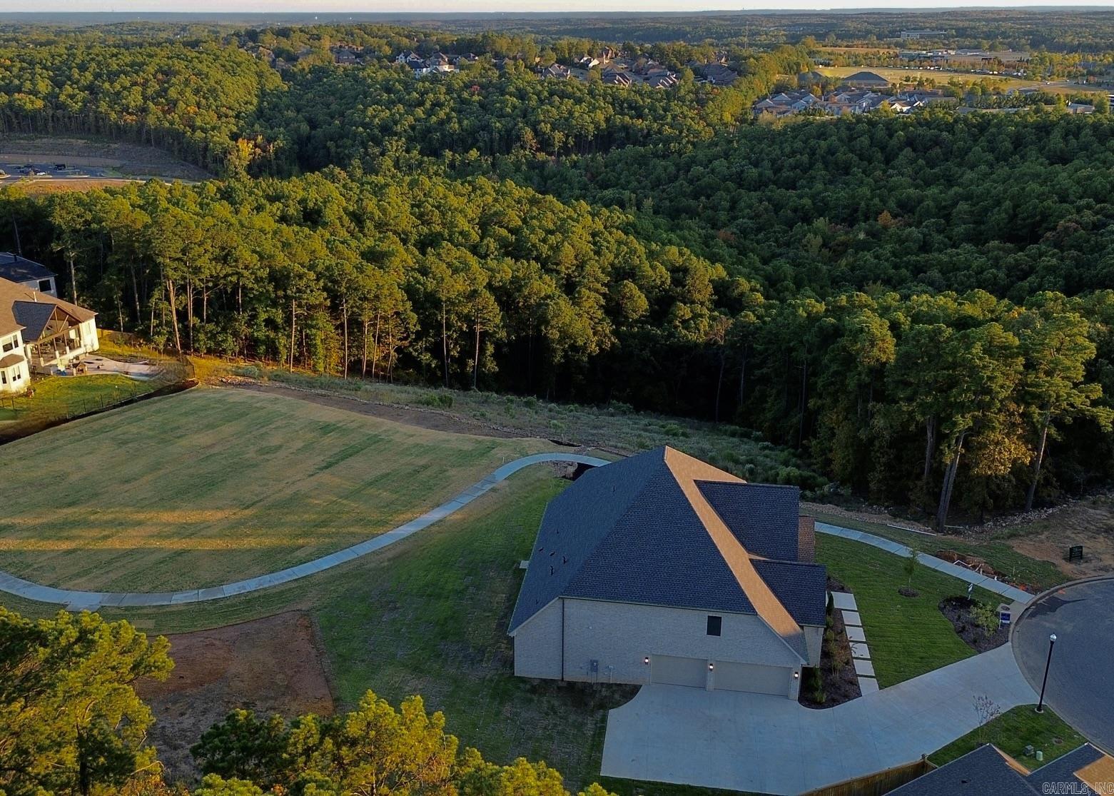 CHENAL VALLEY "FALSTONE COURT" - Residential