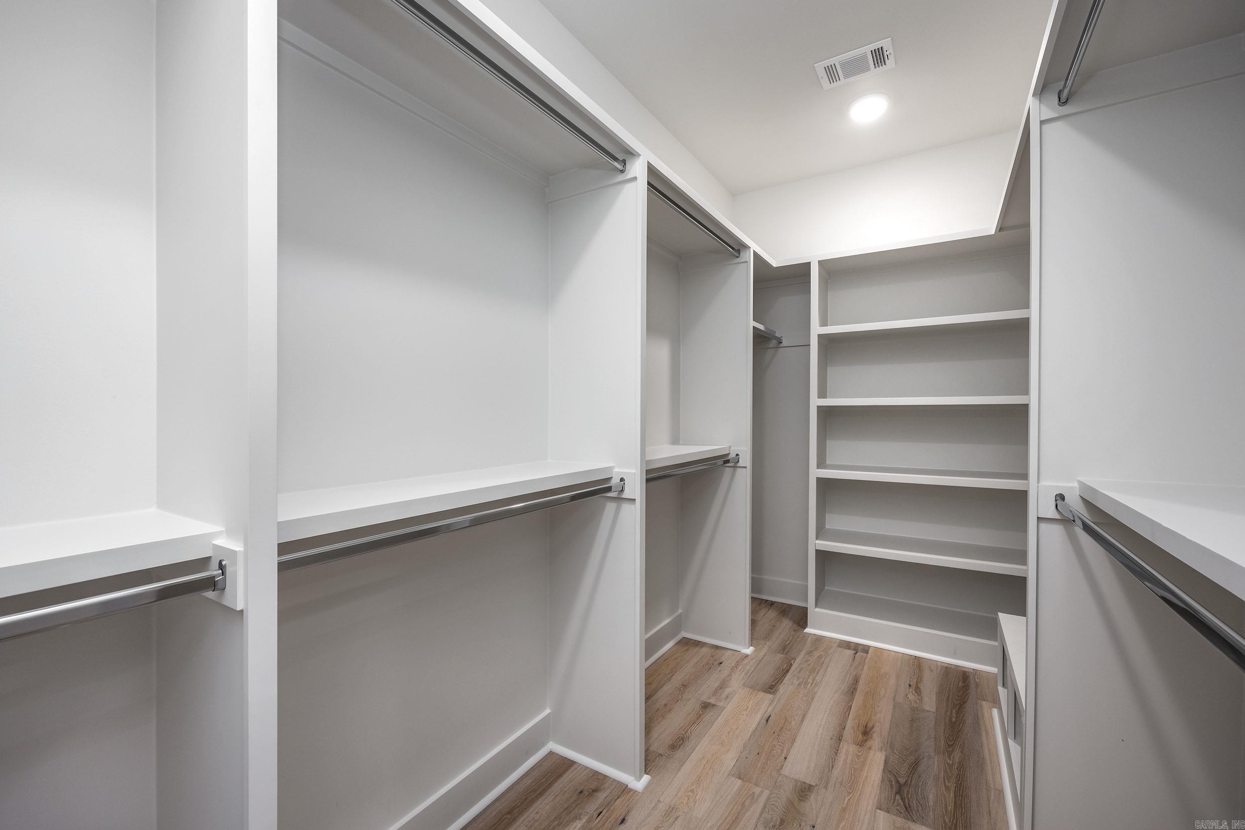 CHENAL VALLEY "FALSTONE COURT" - Residential