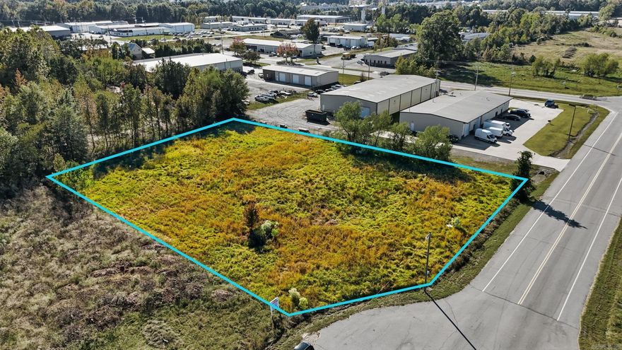 Make your business dreams a reality with this 1.3 acre lot in the heart of Maumelle. This property features ample opportunities for many different types of businesses. Property is Zoned I-2. Don't miss out on this great opportunity!