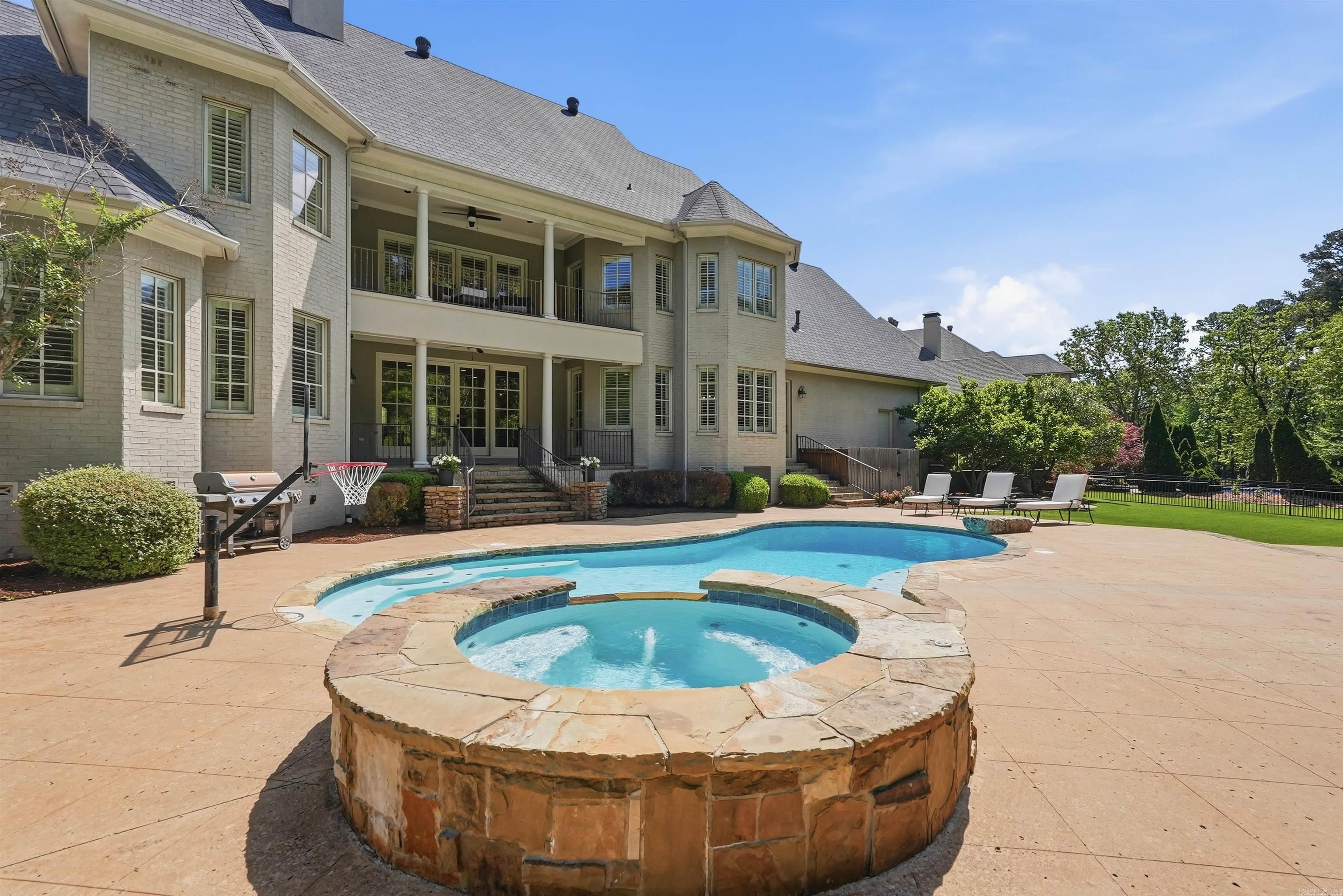 CHENAL VALLEY GERMAY COURT - Residential