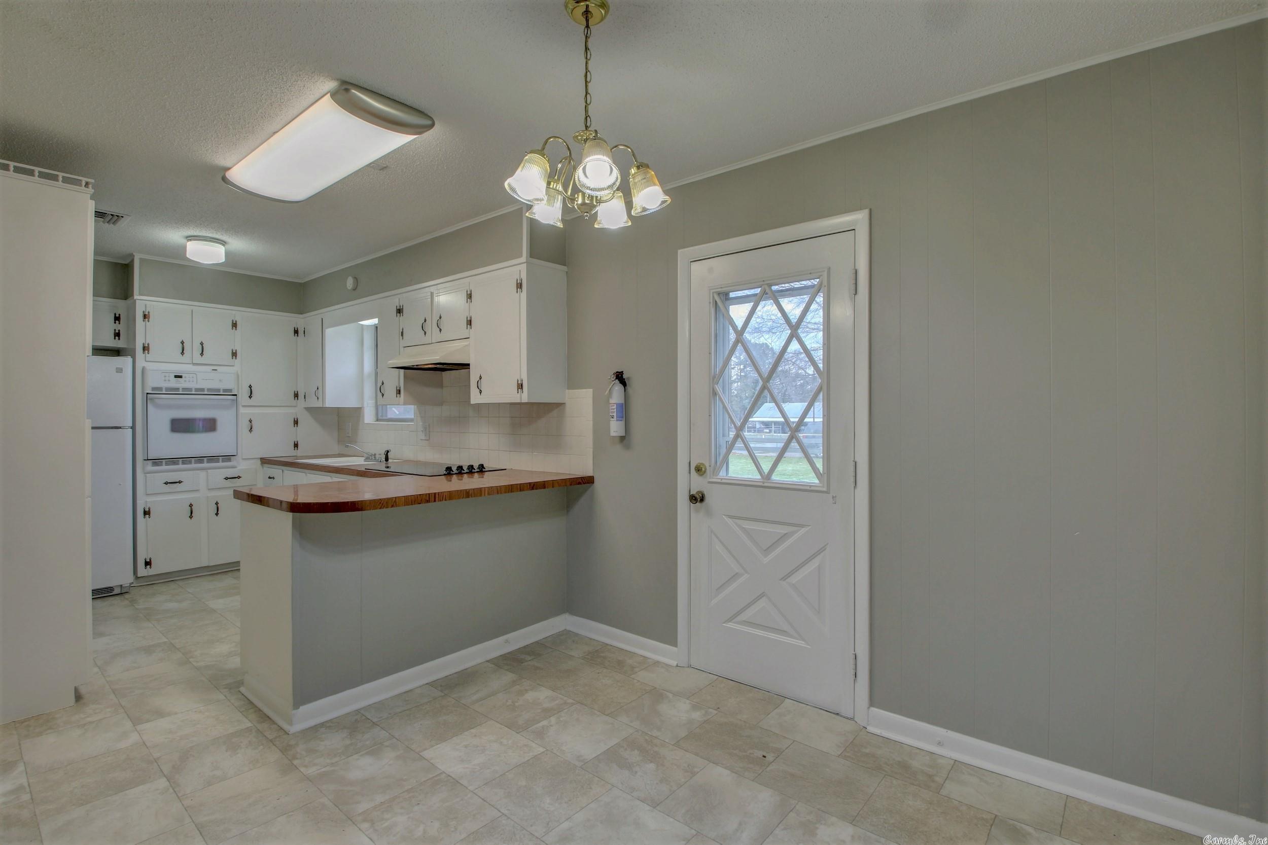 Duprees 2nd East Jack - Residential Lease