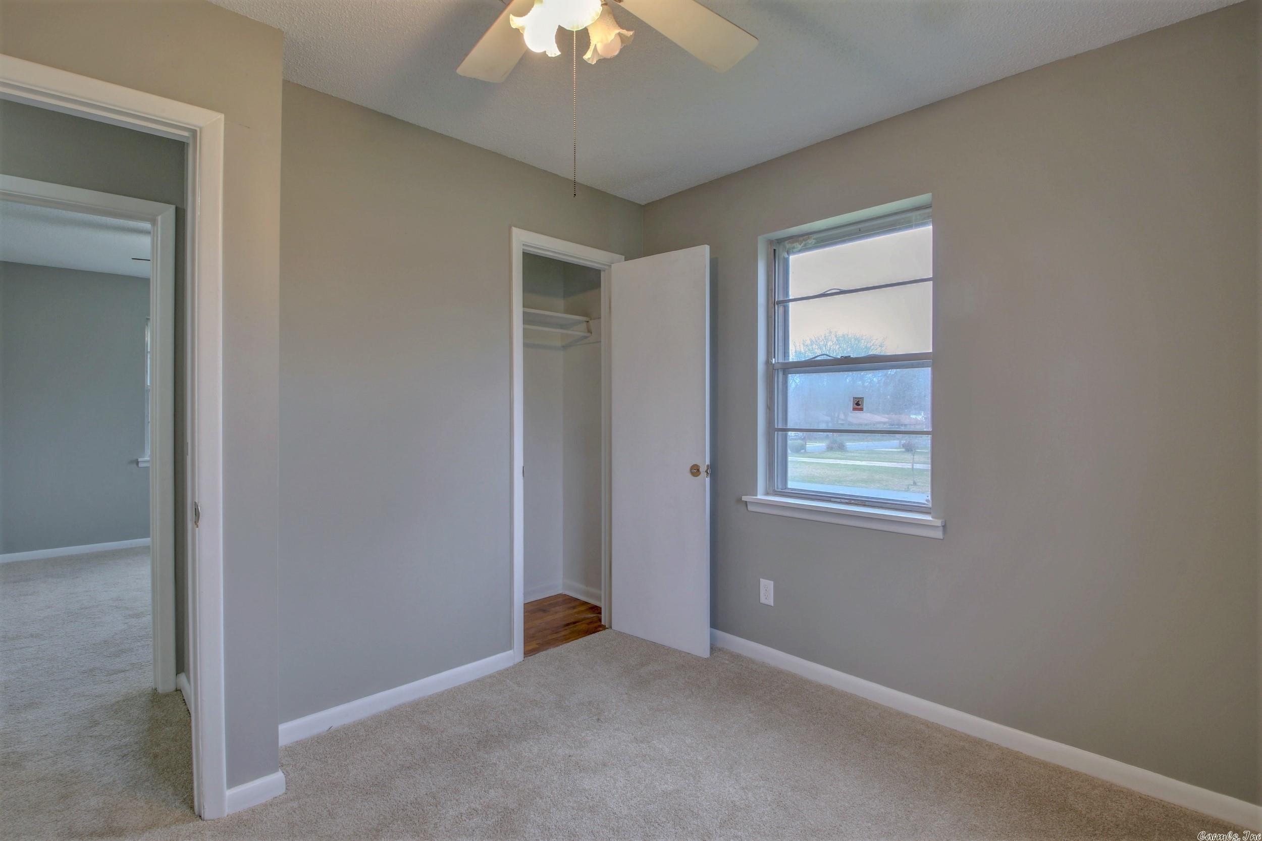 Duprees 2nd East Jack - Residential Lease