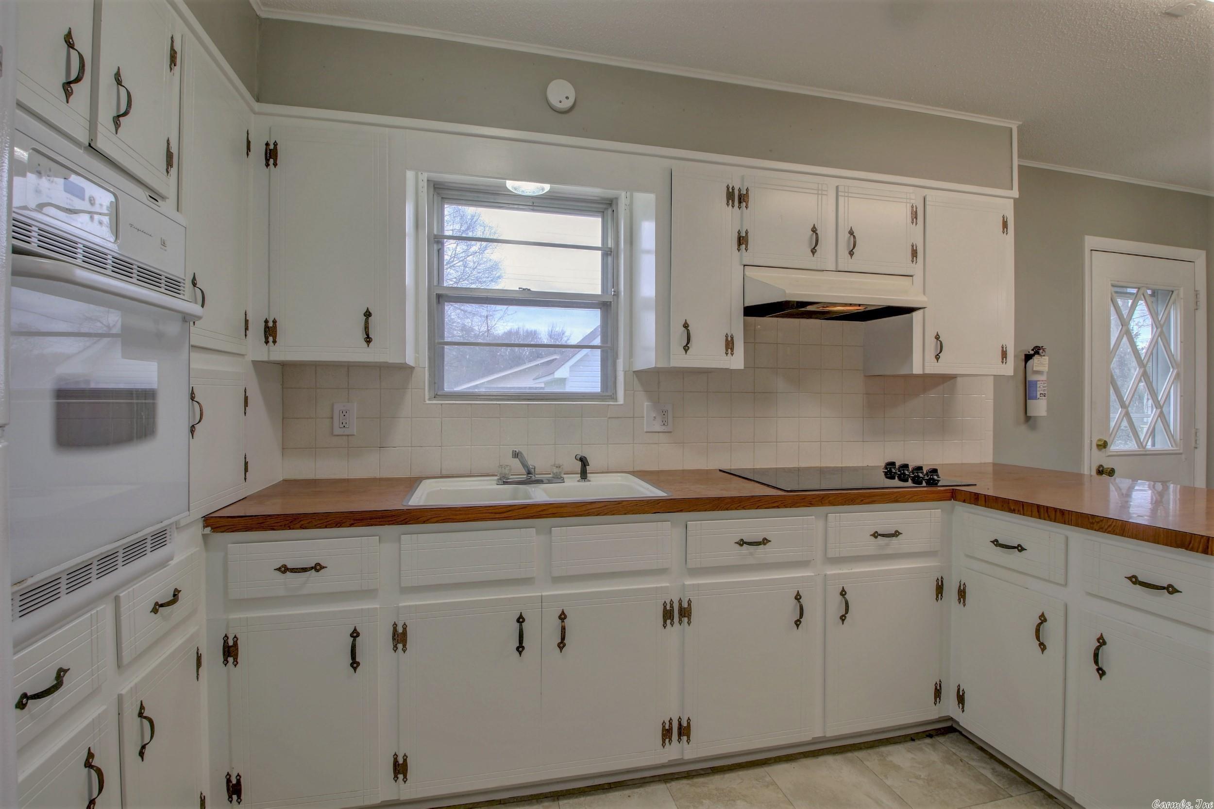 Duprees 2nd East Jack - Residential Lease