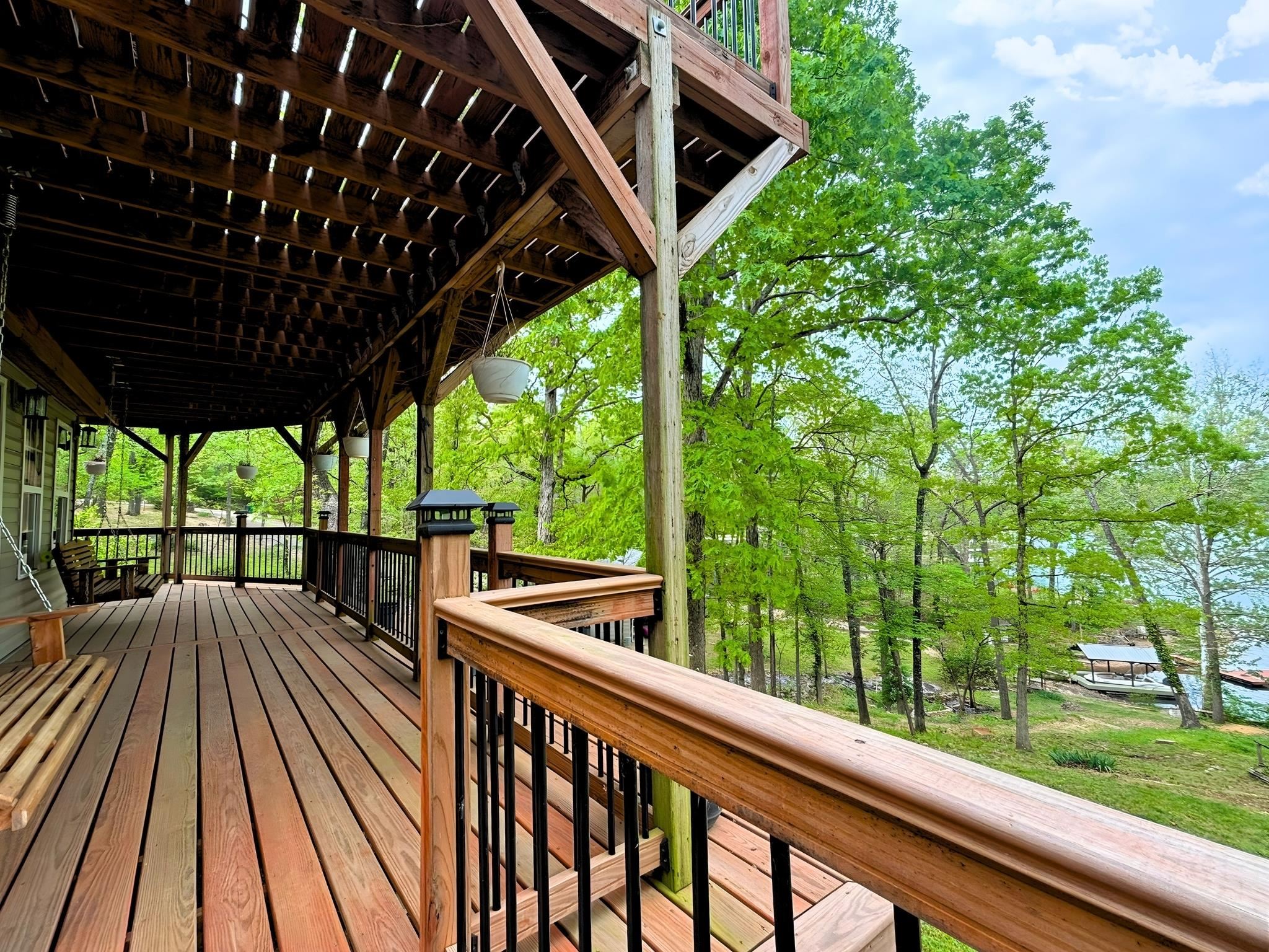 THUNDERBIRD - Residential