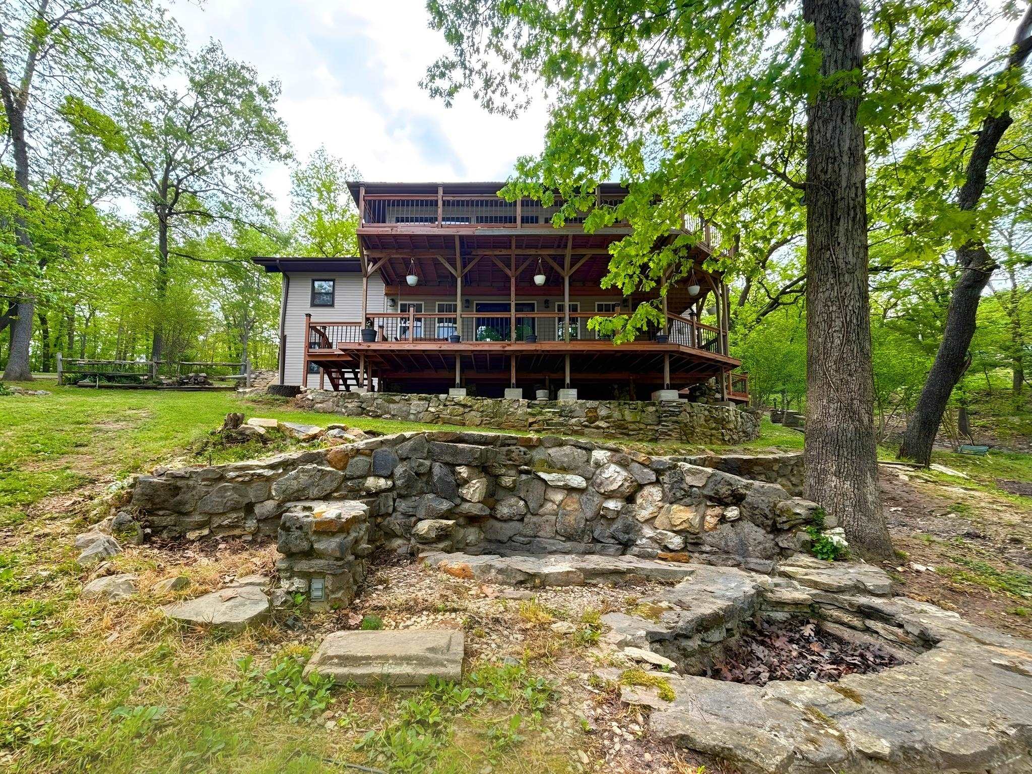 THUNDERBIRD - Residential