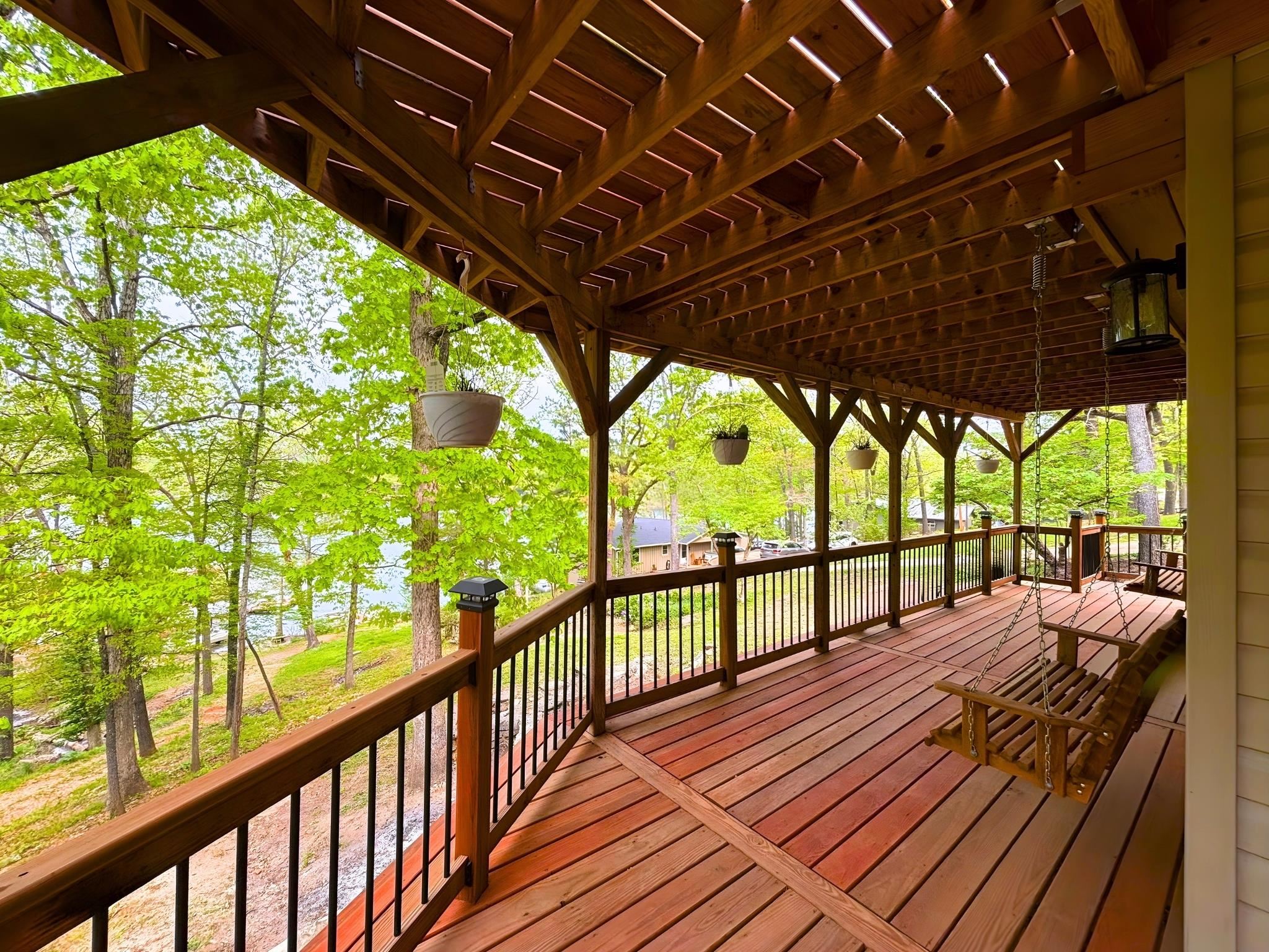 THUNDERBIRD - Residential