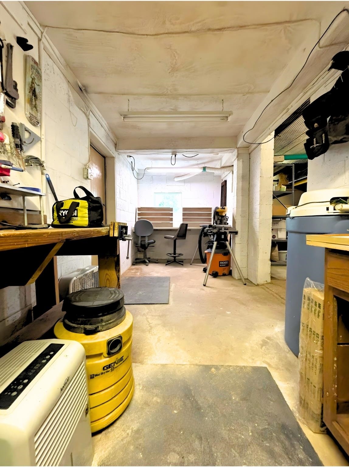 THUNDERBIRD - Residential