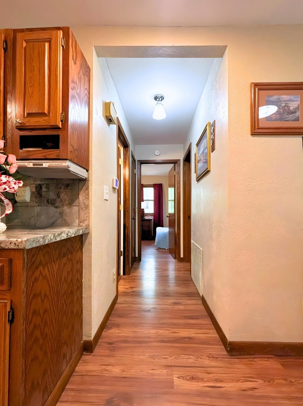 THUNDERBIRD - Residential