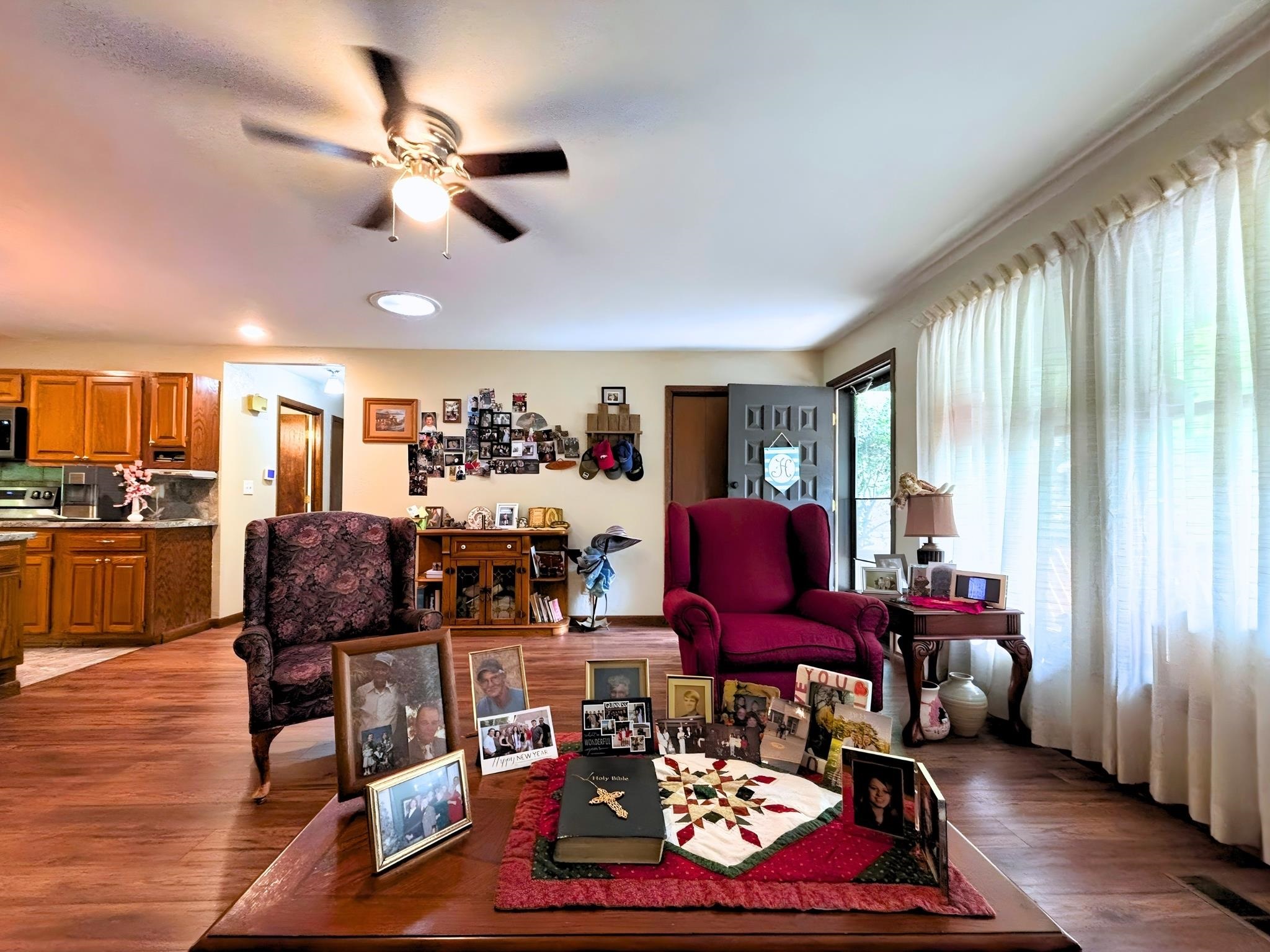 THUNDERBIRD - Residential