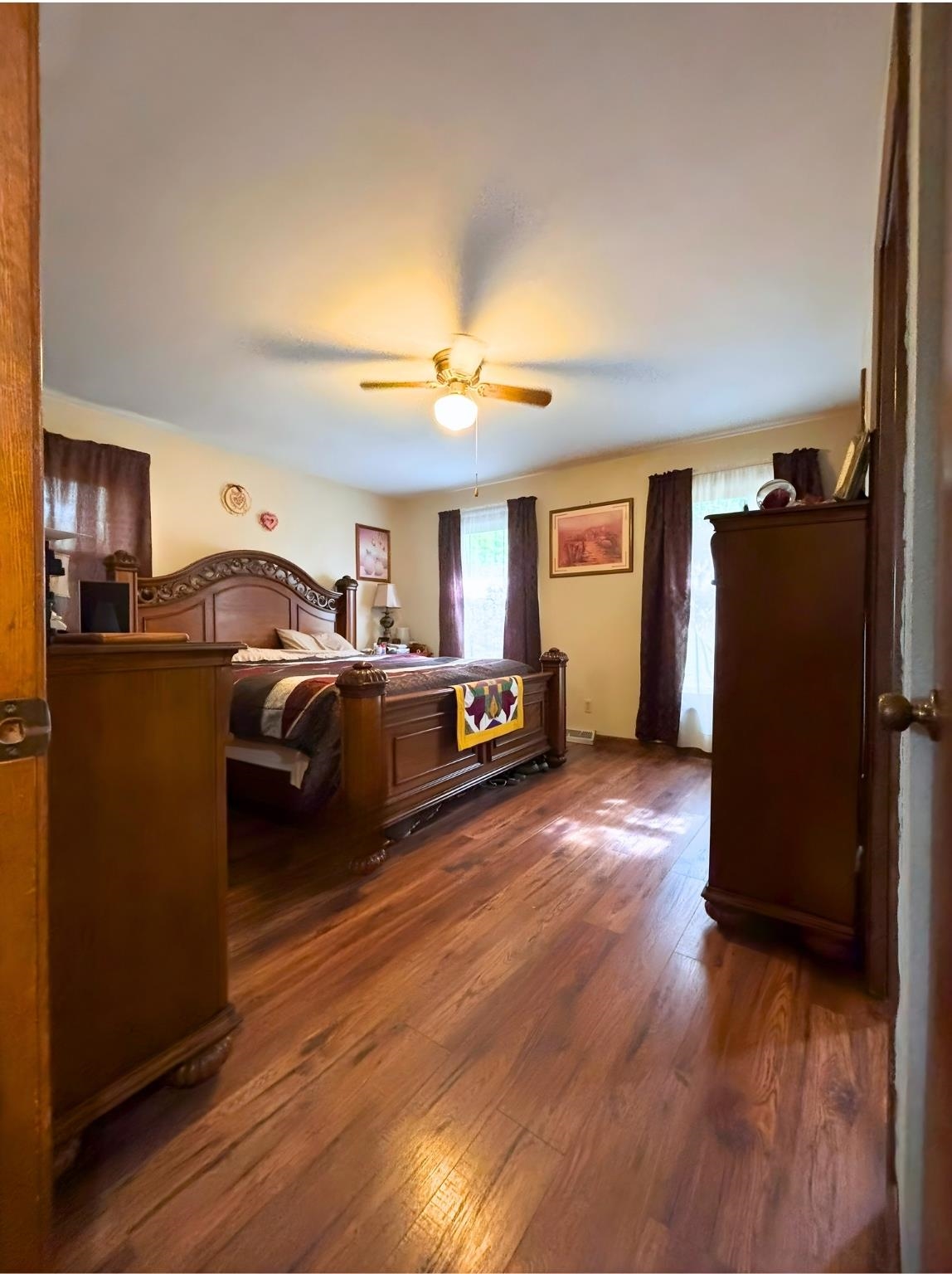 THUNDERBIRD - Residential