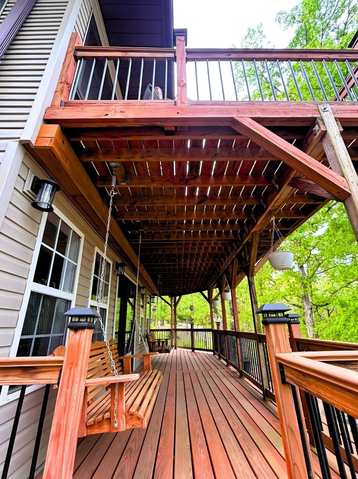 THUNDERBIRD - Residential