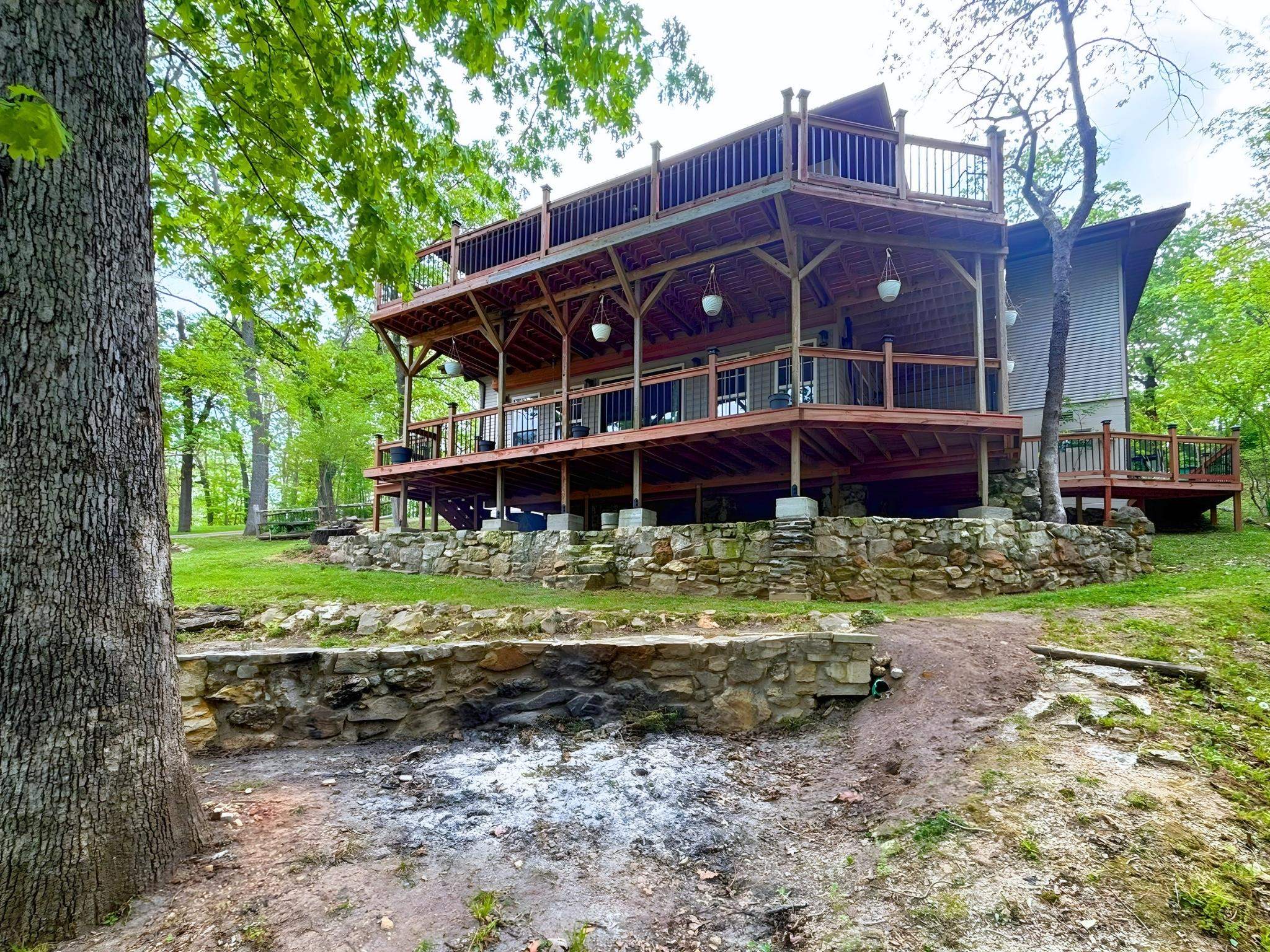 THUNDERBIRD - Residential