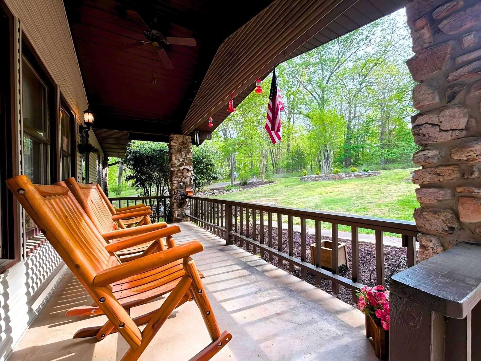 THUNDERBIRD - Residential