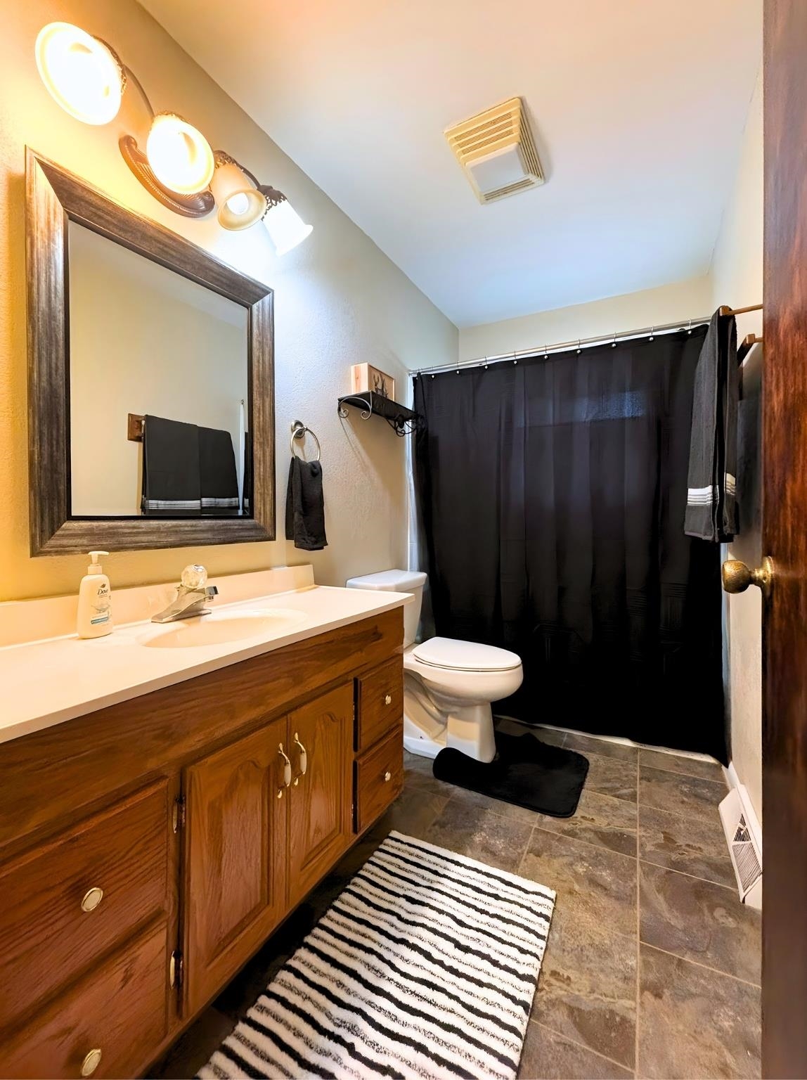 THUNDERBIRD - Residential