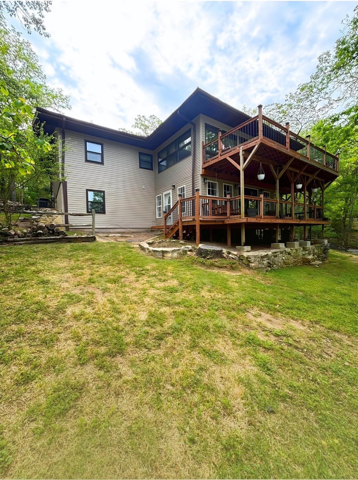 THUNDERBIRD - Residential