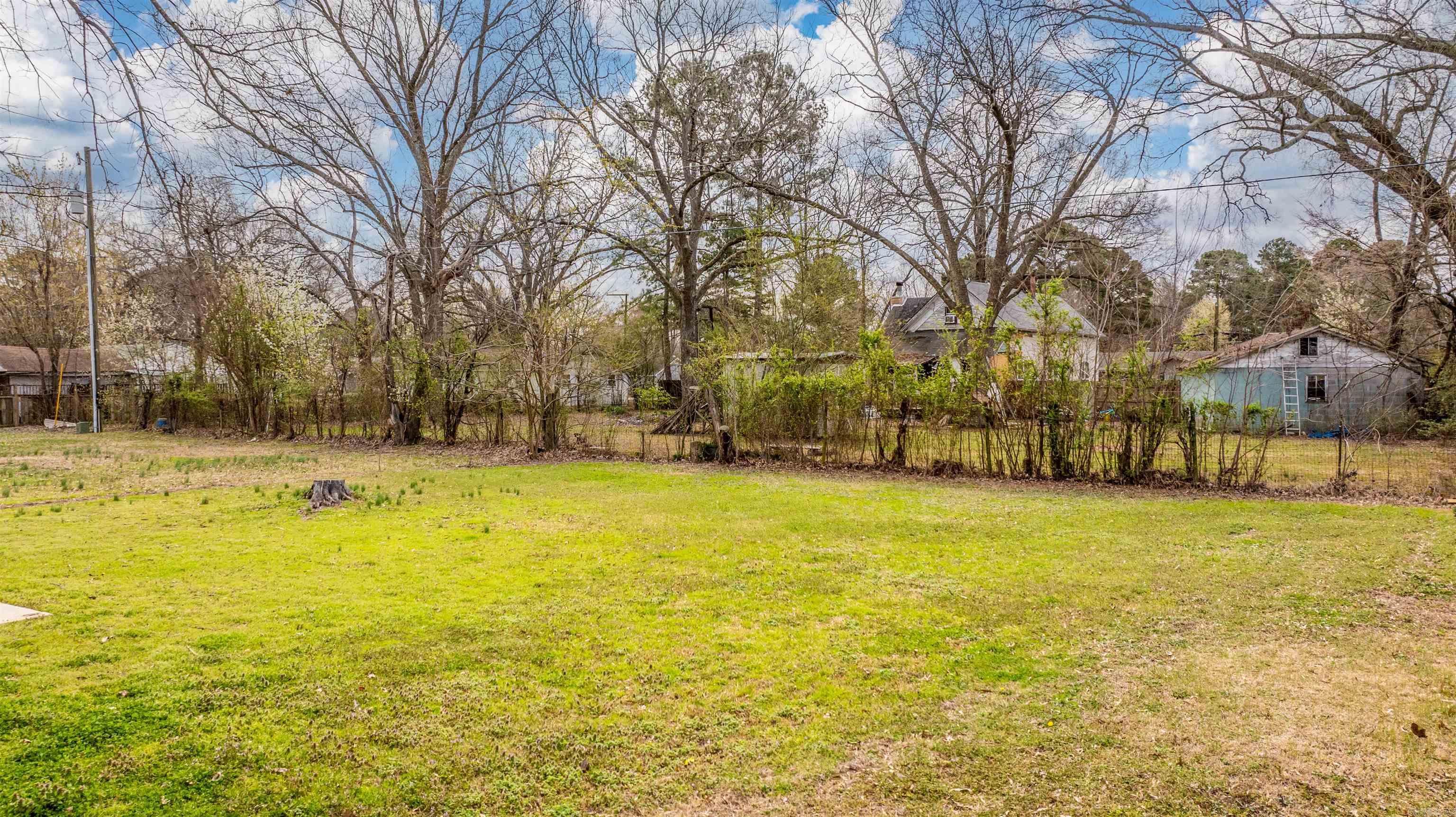 BEEBE OUTLOTS - Residential