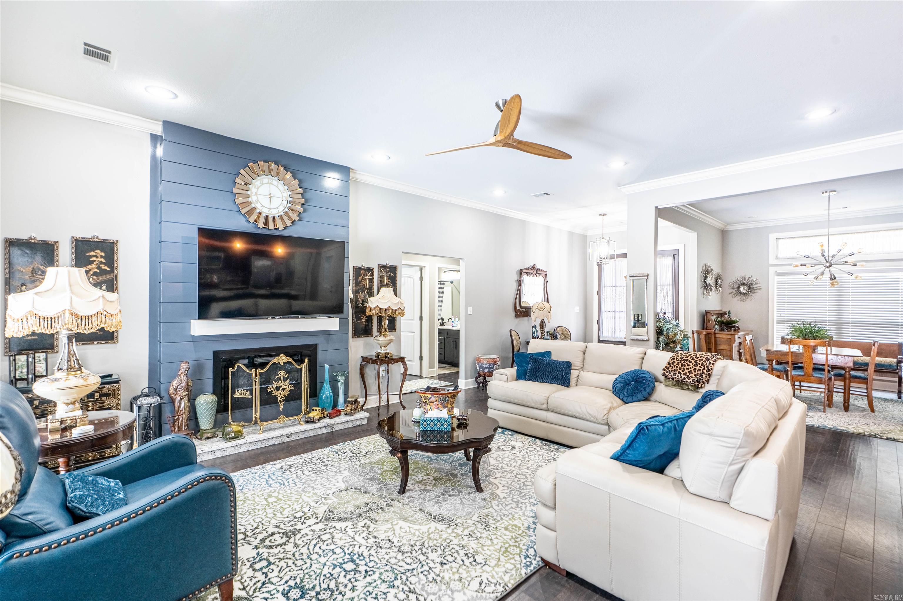 Fox Ridge Landing - Residential