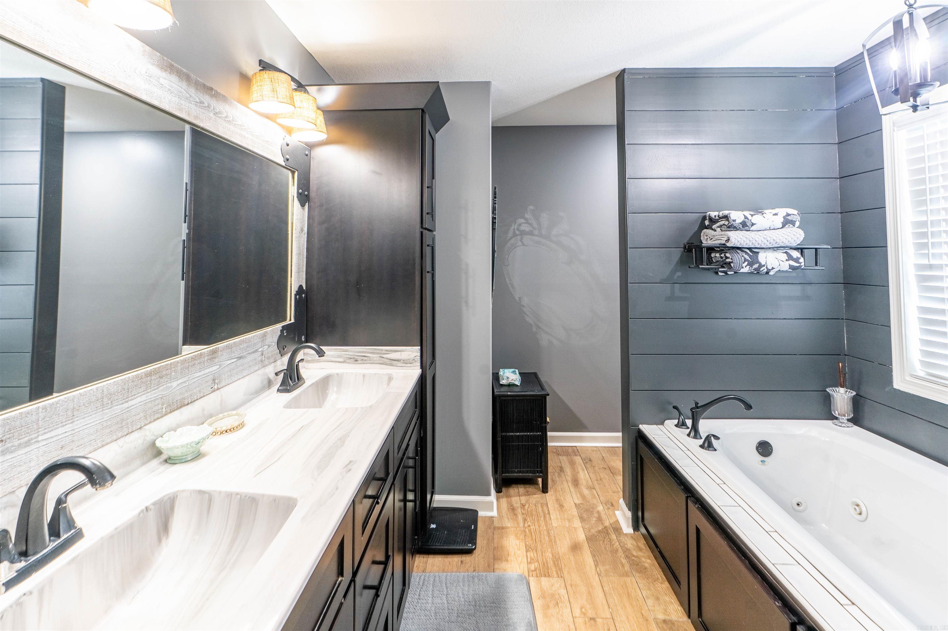 Fox Ridge Landing - Residential