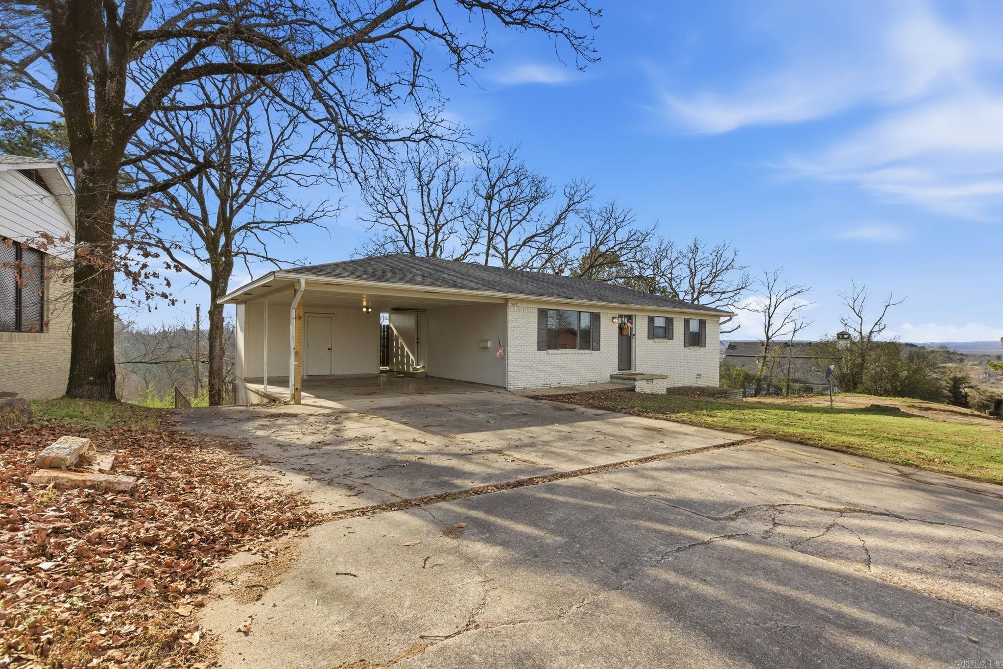 ALTA VISTA - Residential