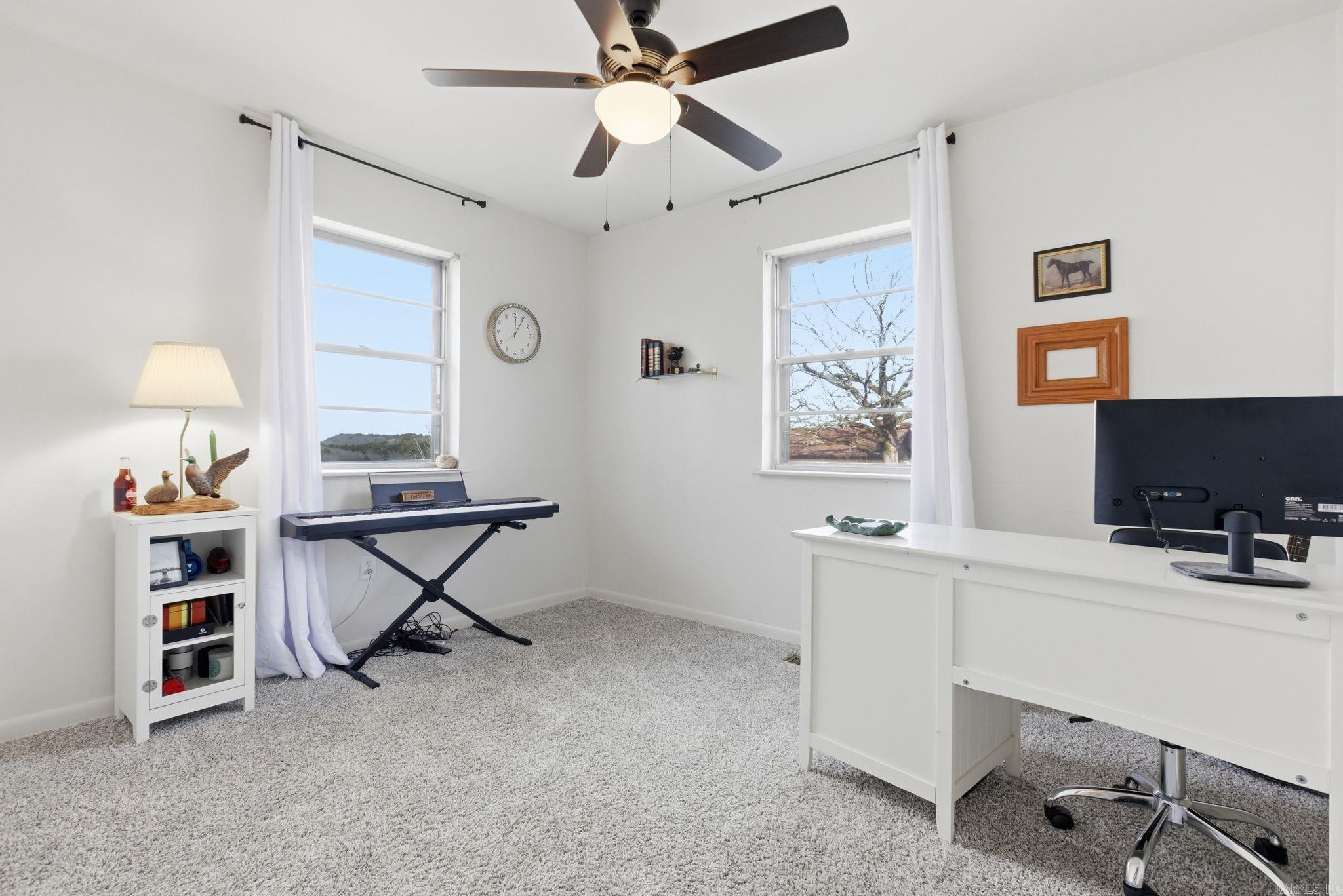 ALTA VISTA - Residential