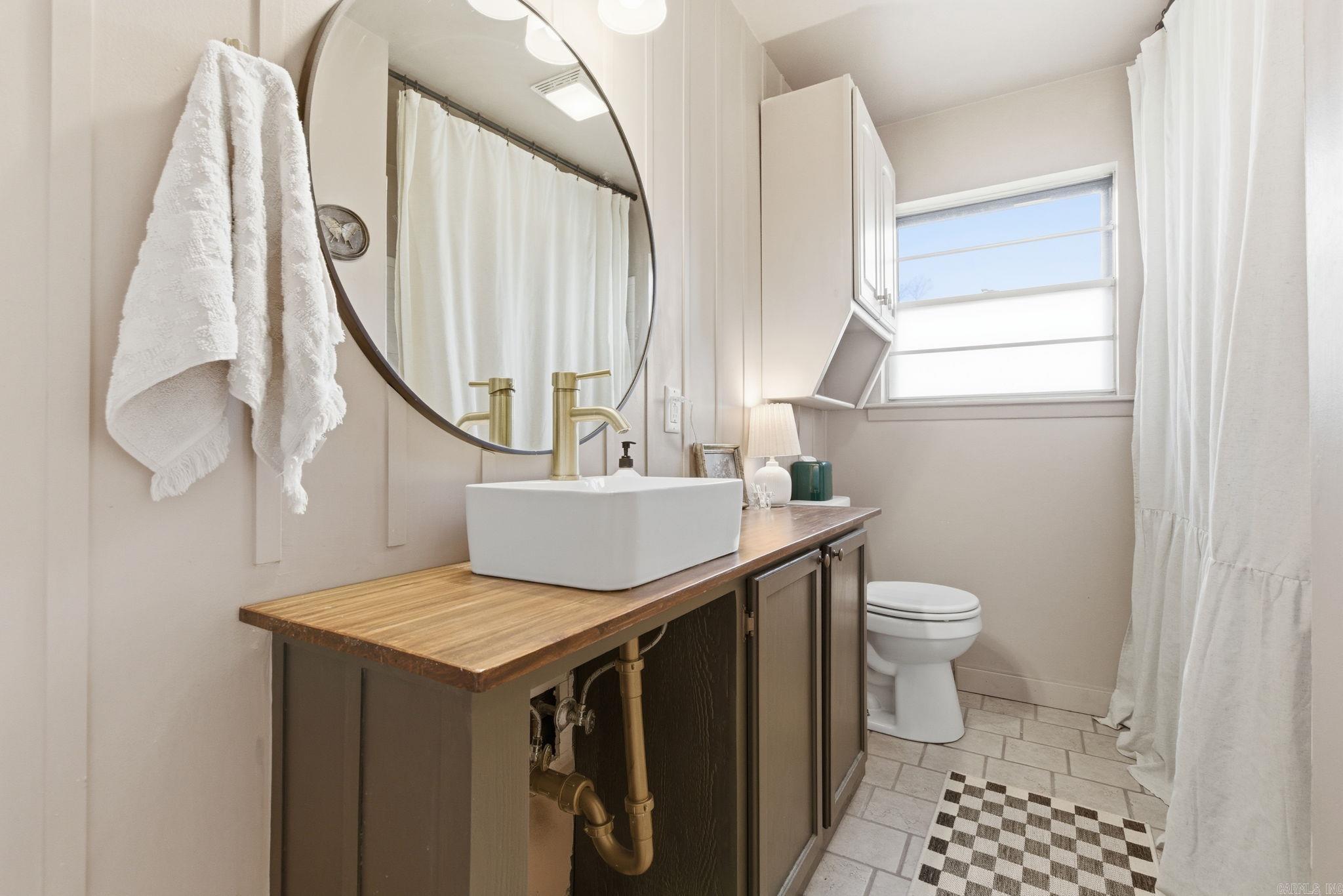 ALTA VISTA - Residential