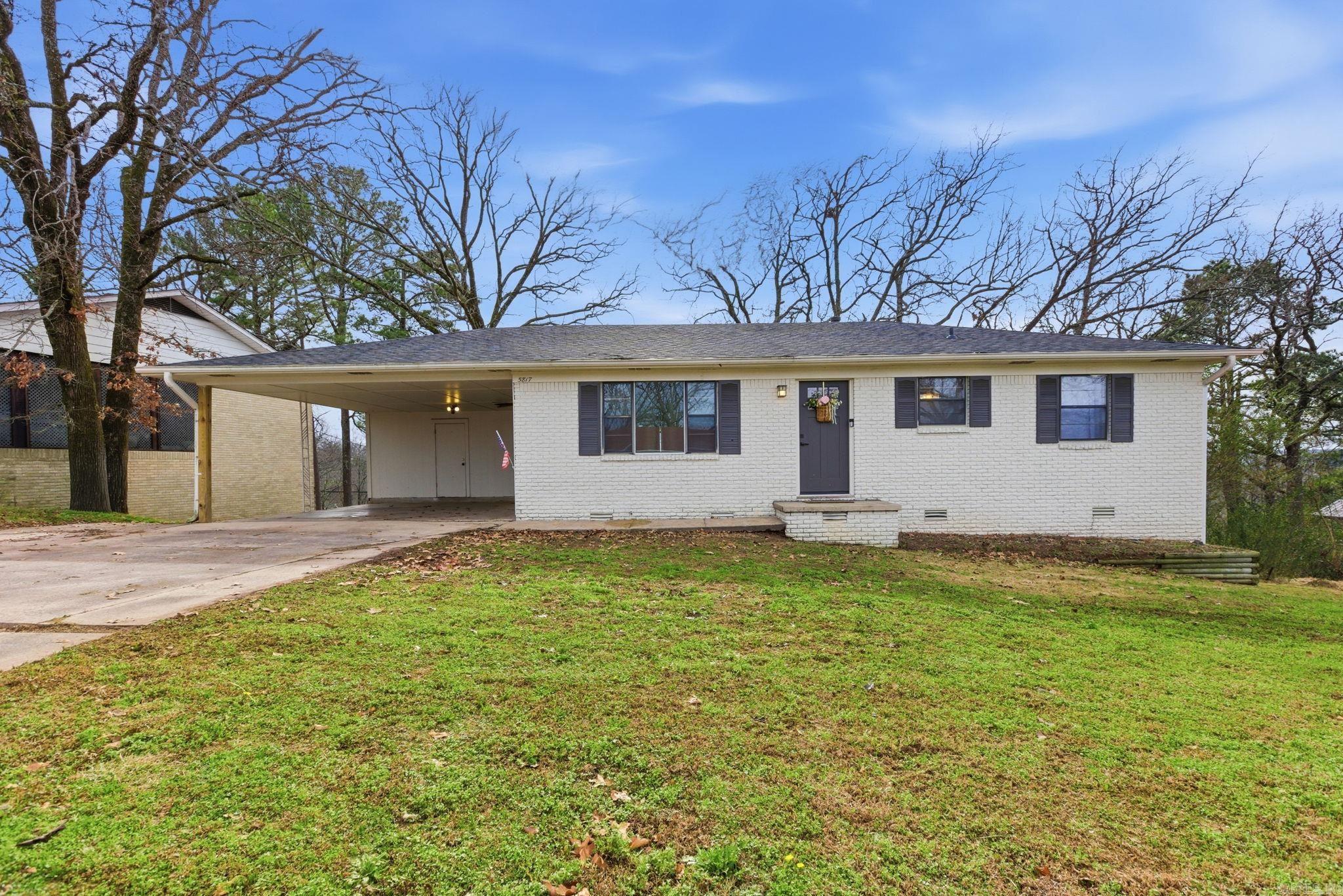 ALTA VISTA - Residential