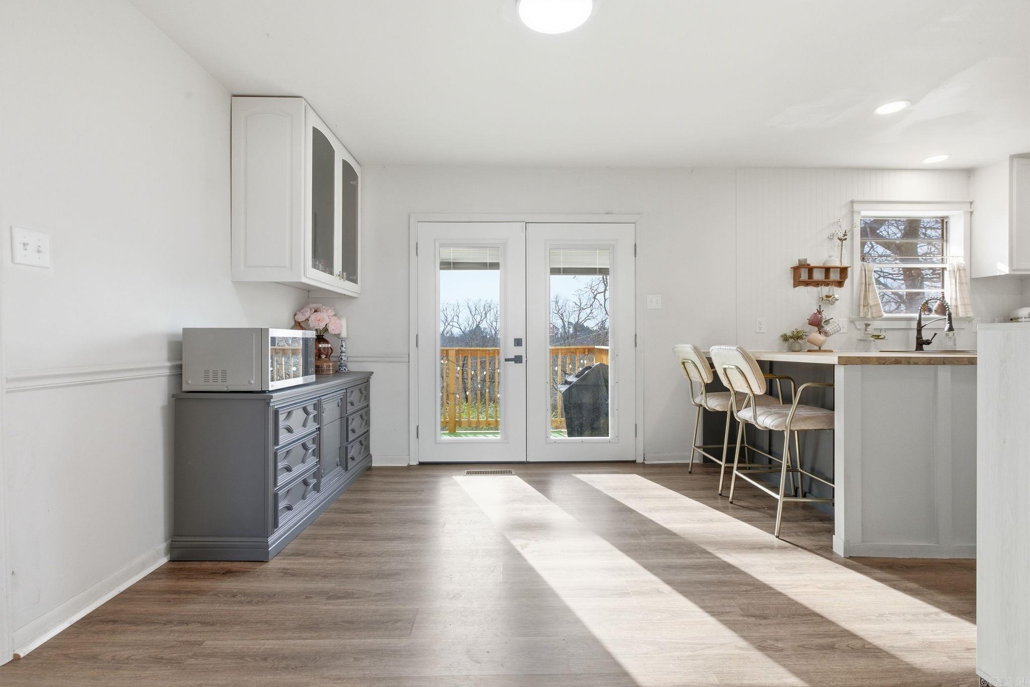 ALTA VISTA - Residential