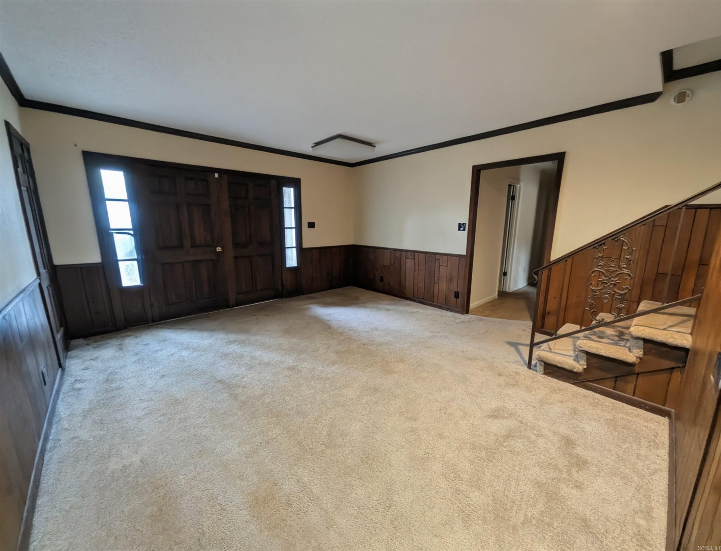 MIKE BERG LAKE - Residential