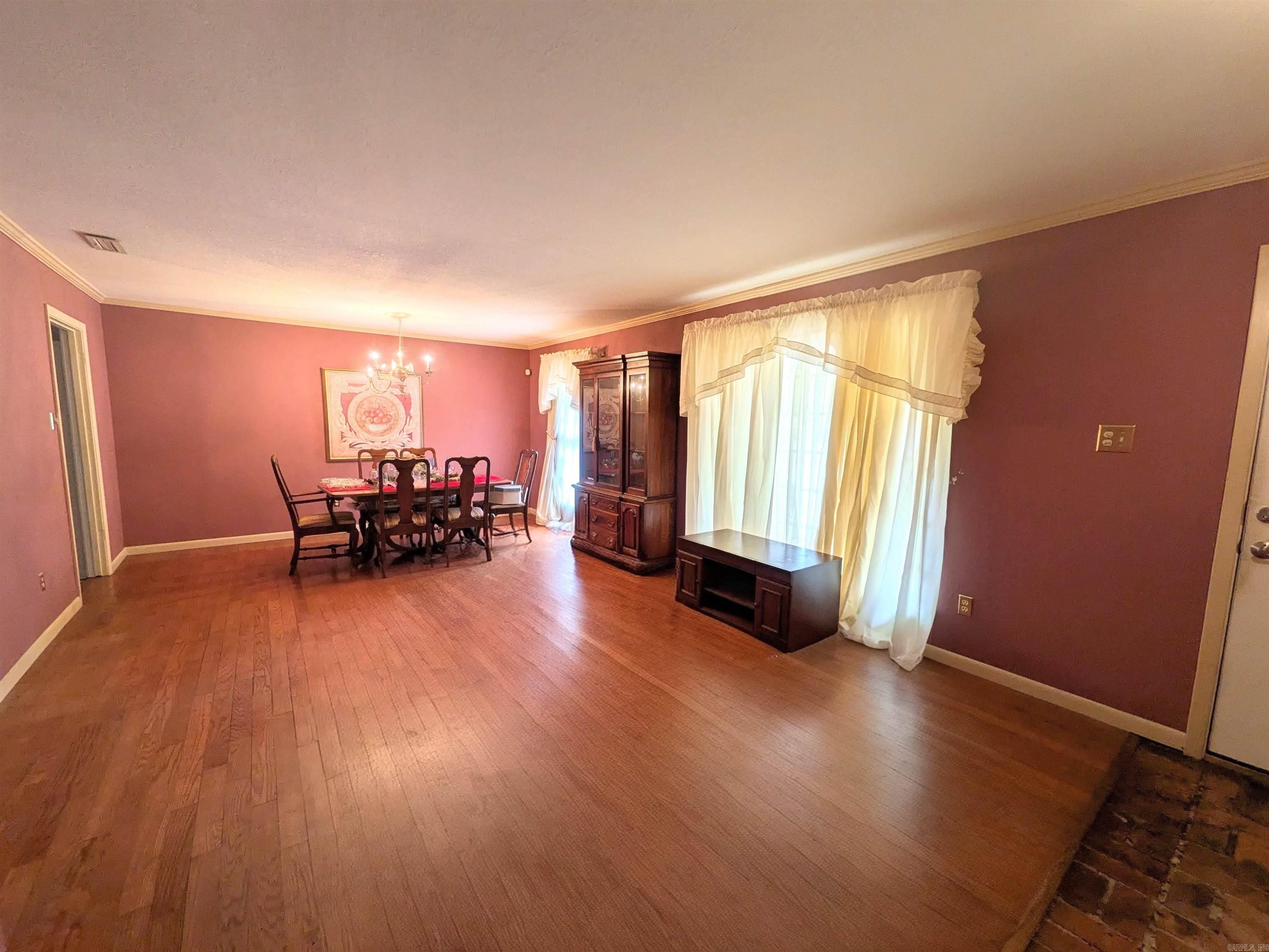 MIKE BERG LAKE - Residential