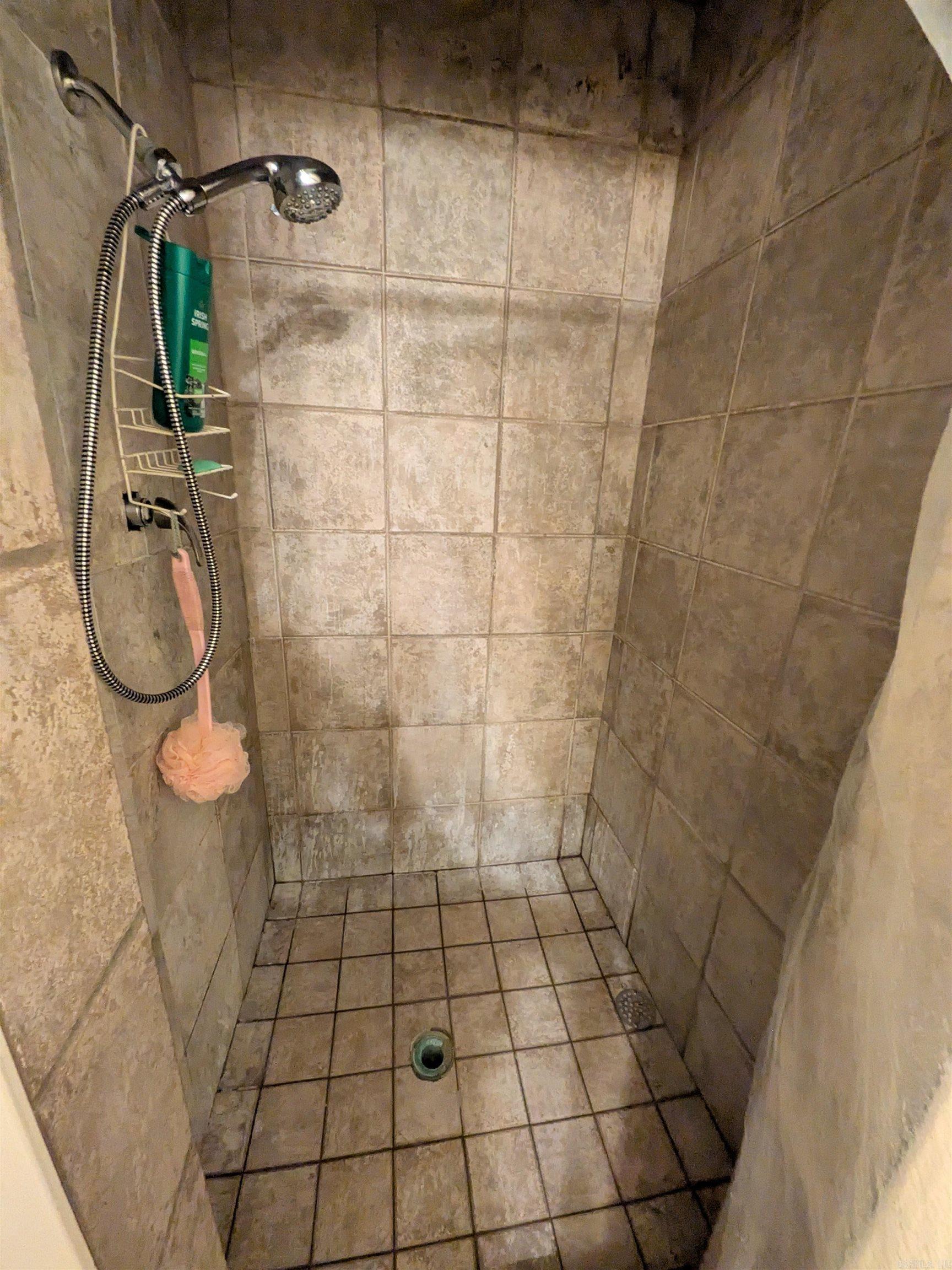 MIKE BERG LAKE - Residential