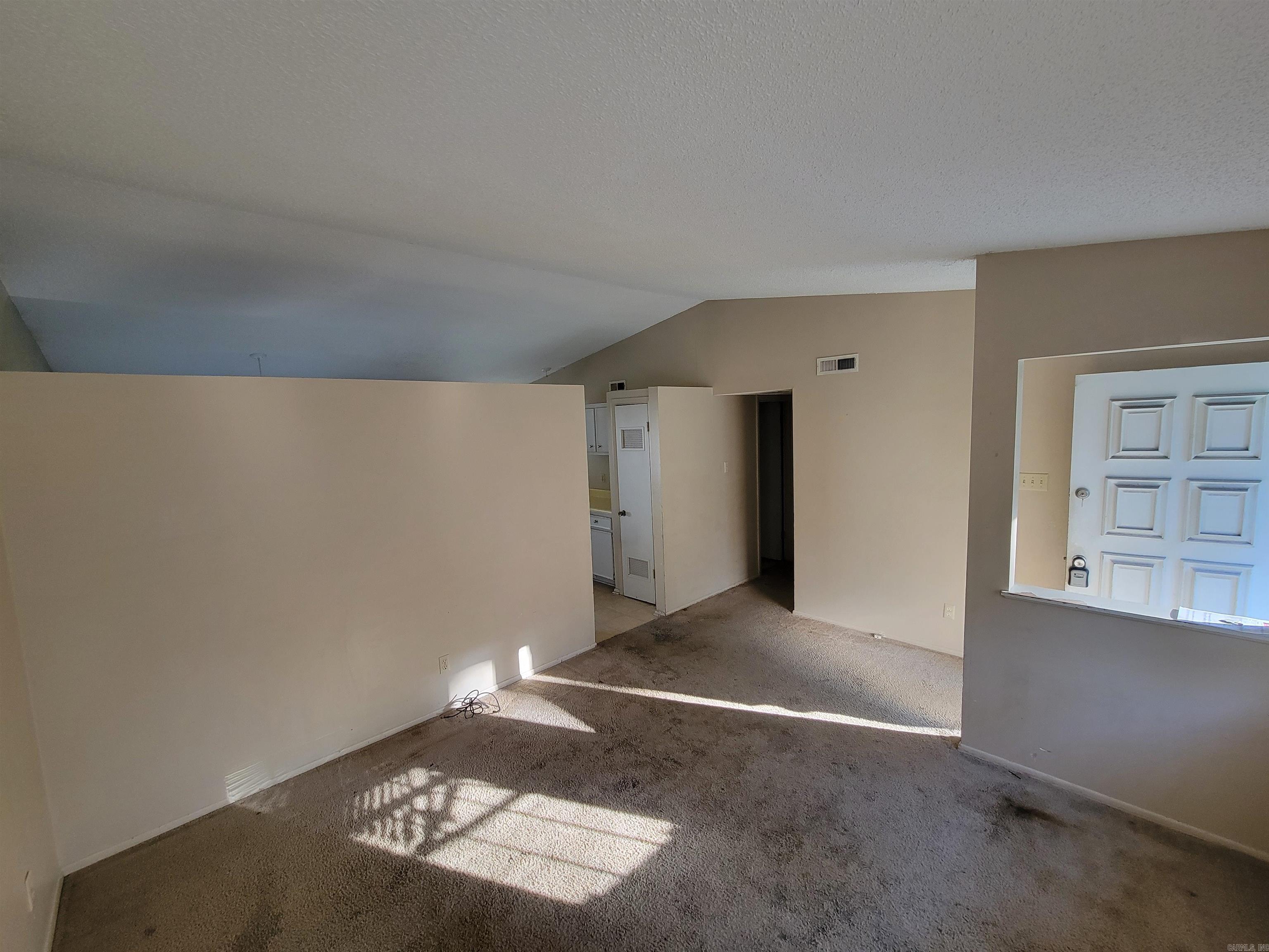 SOUTH BRIARFIELD - Residential
