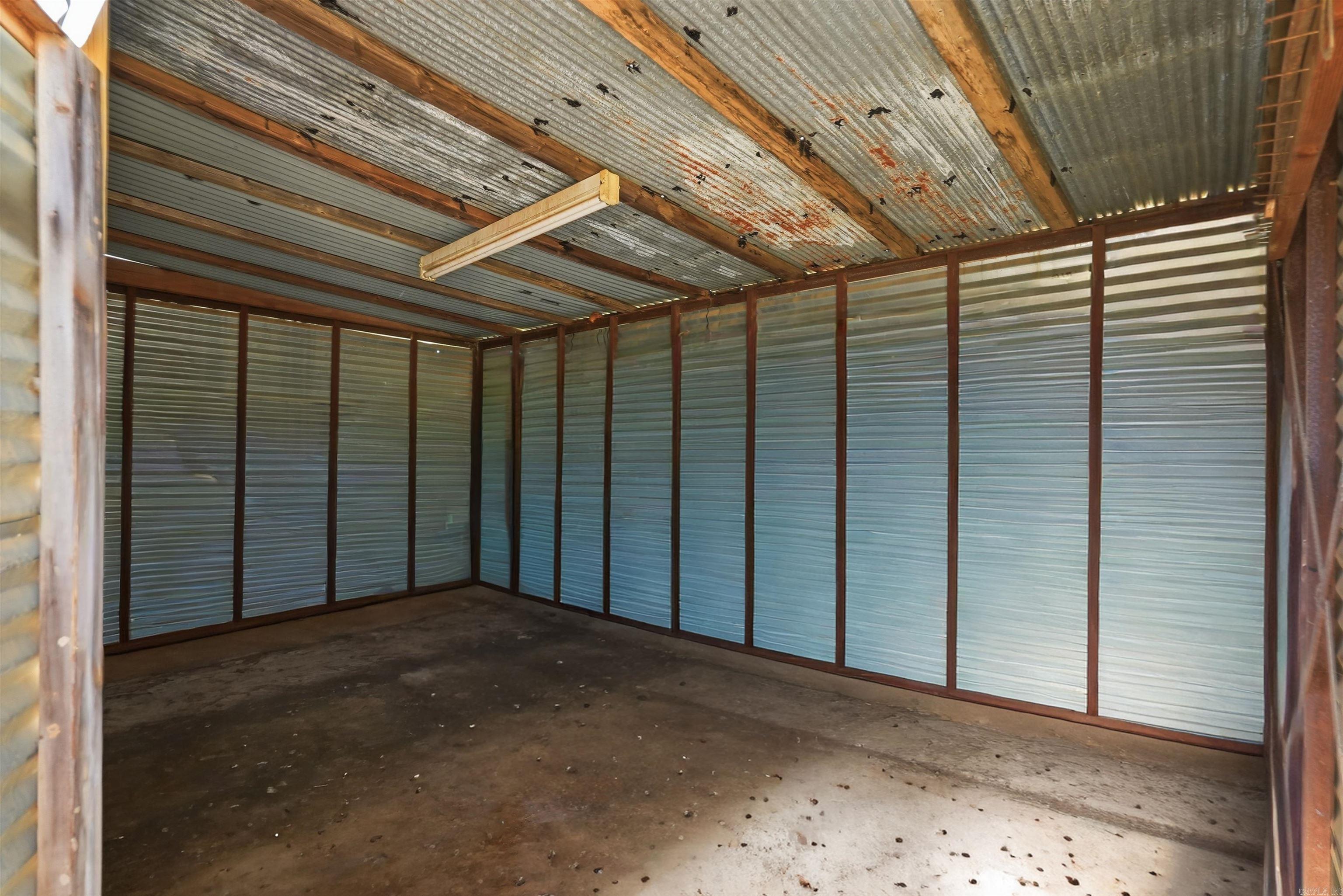 Metes & Bounds - Land