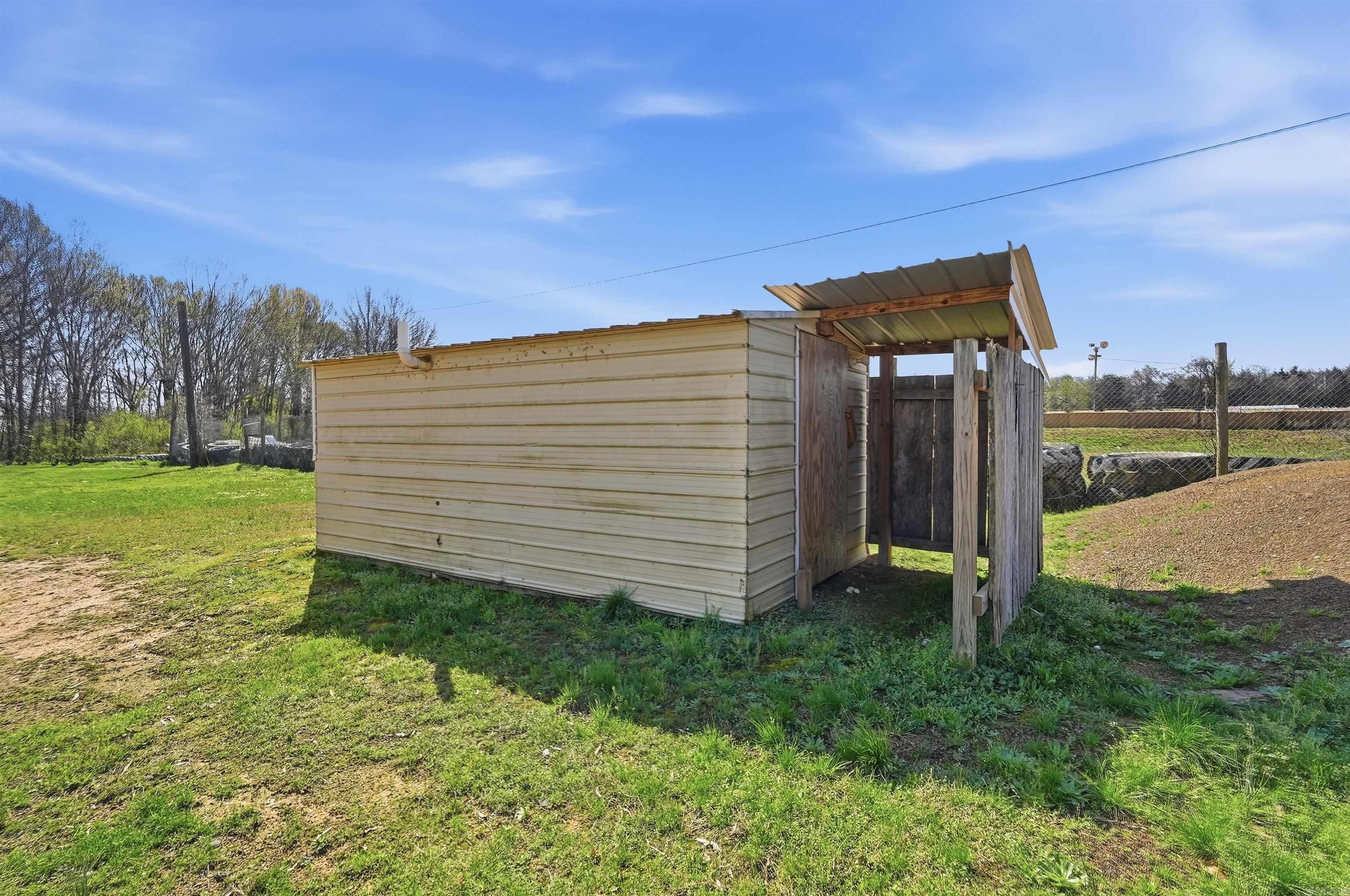 Metes & Bounds - Land