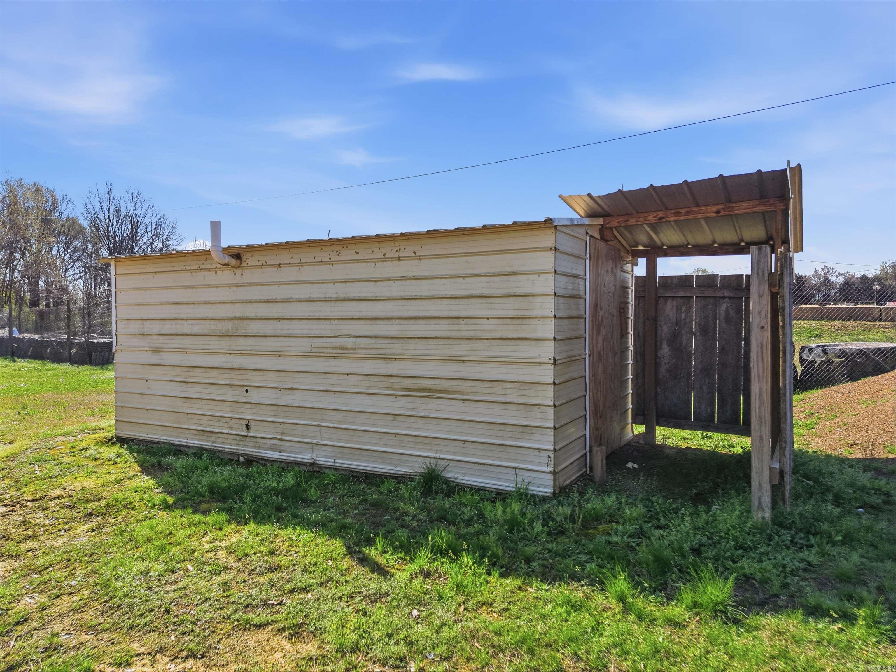 Metes & Bounds - Land