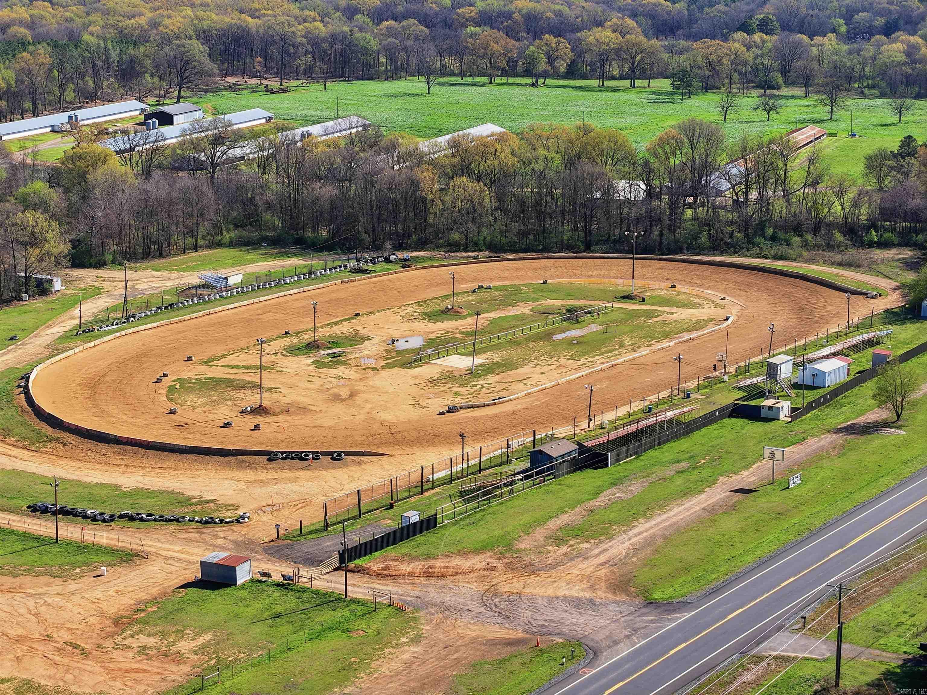 Metes & Bounds - Land