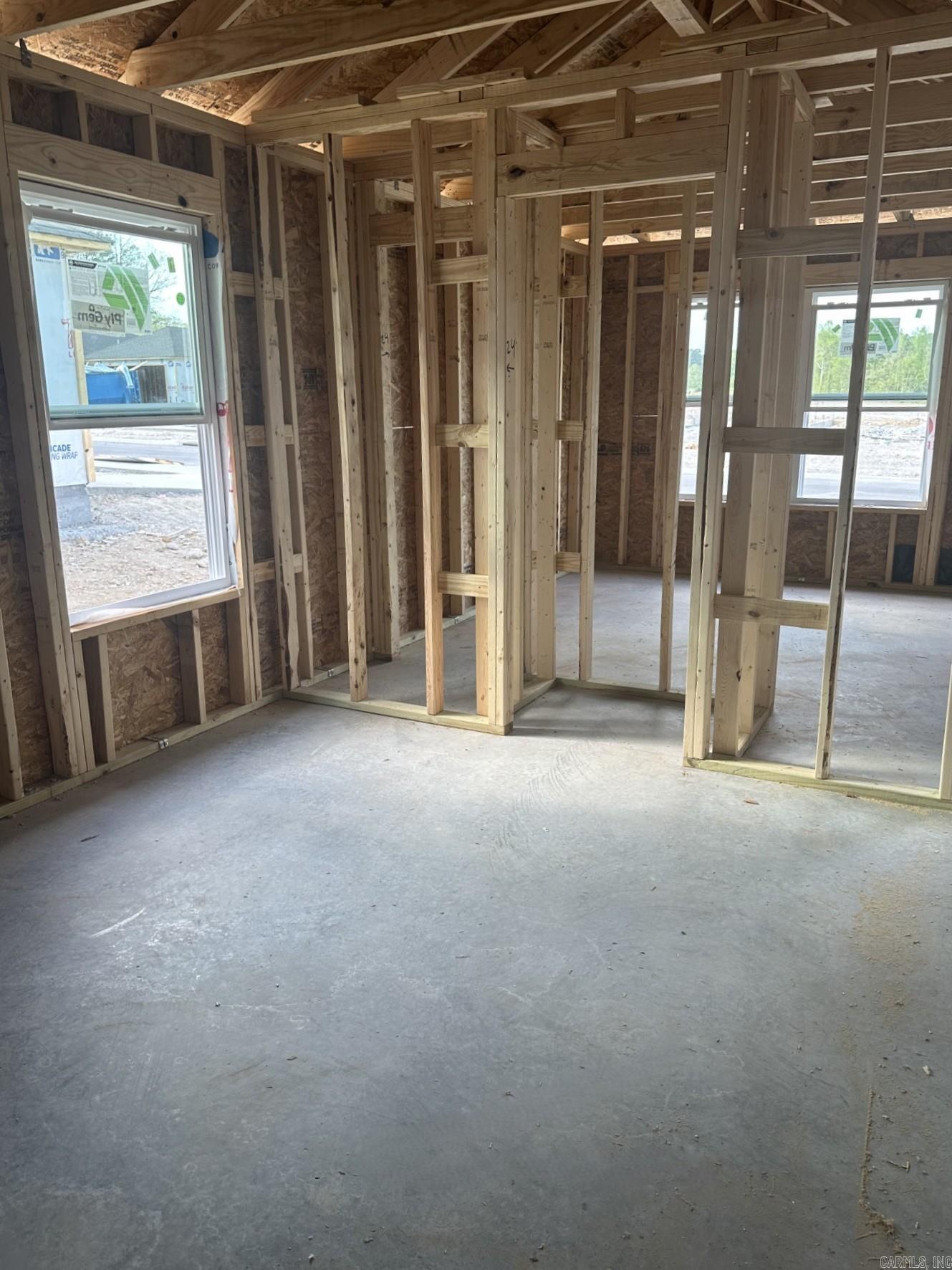 MIDLAND ESTATES PHASE 1 - Residential