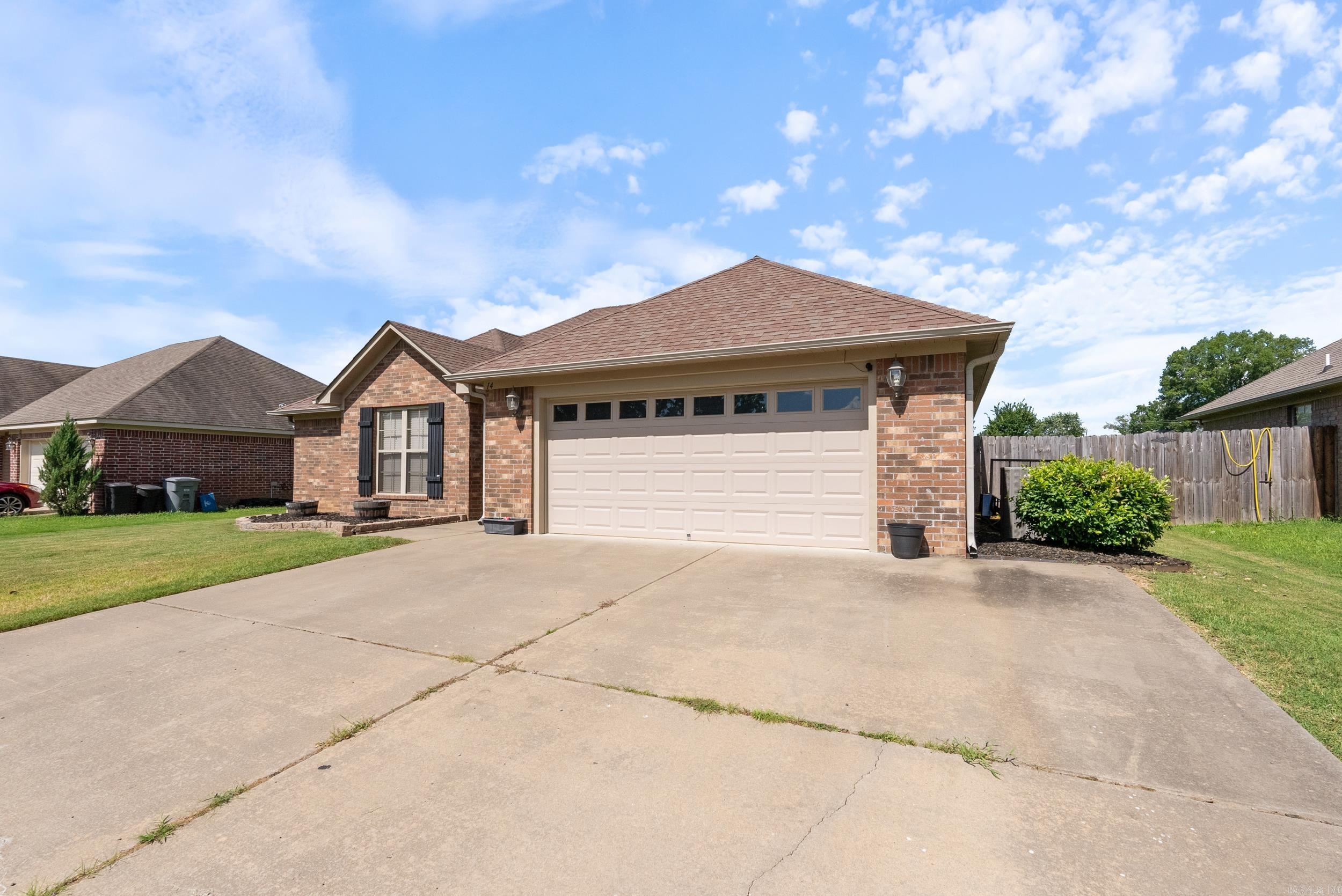 ALLI'S PLACE - Residential