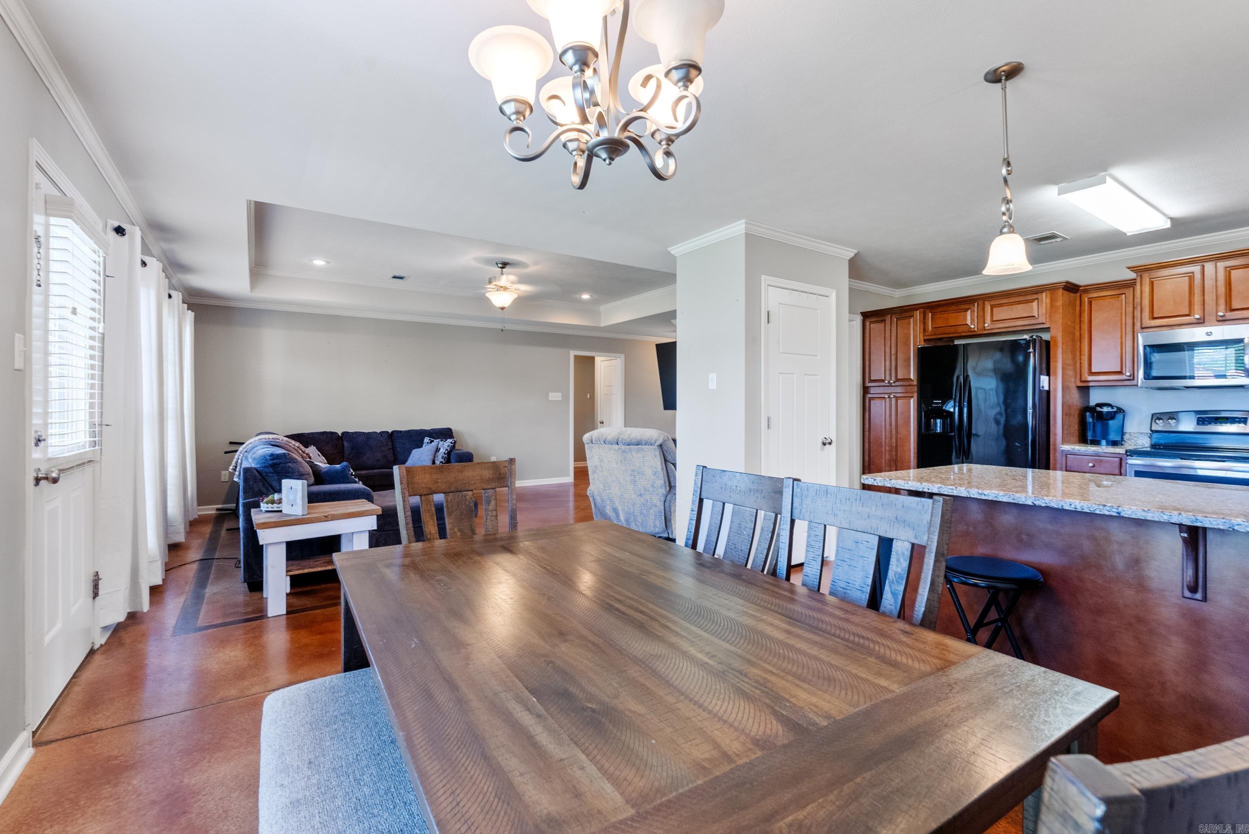 ALLI'S PLACE - Residential