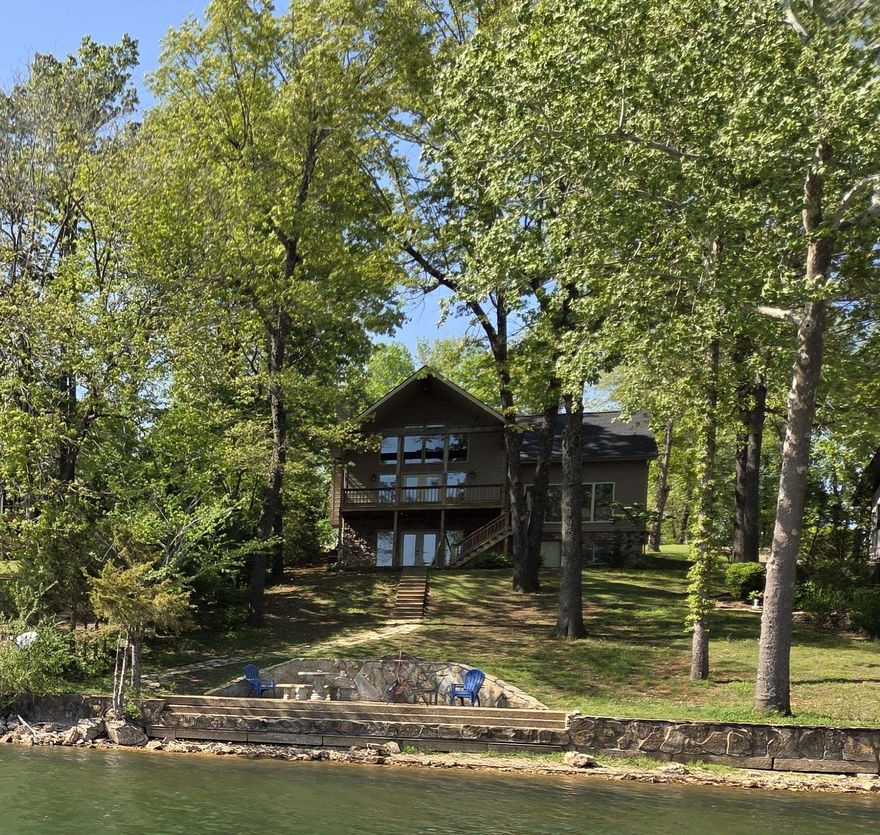 Cannot be Shown Until after Friday April 10th Beautiful 3BR/3 bath home on Lake Thunderbird! 3 car garage/shop with extra parking. Each level has 1 bdr and 1 bath room. Prime location on Lake Thunderbird, on quiet cul de sac. Interior photos coming soon.
