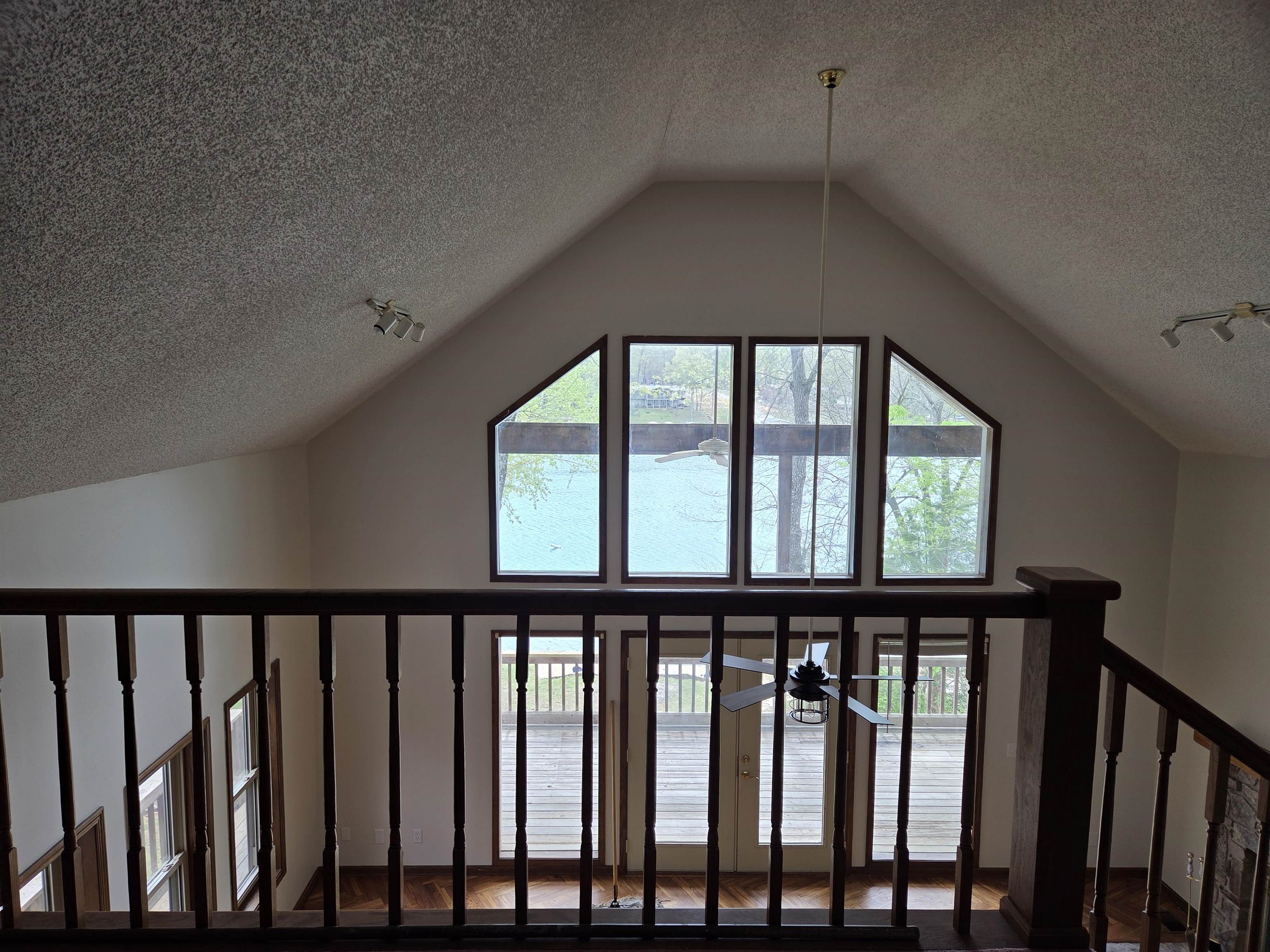 CREE FIRST - Residential