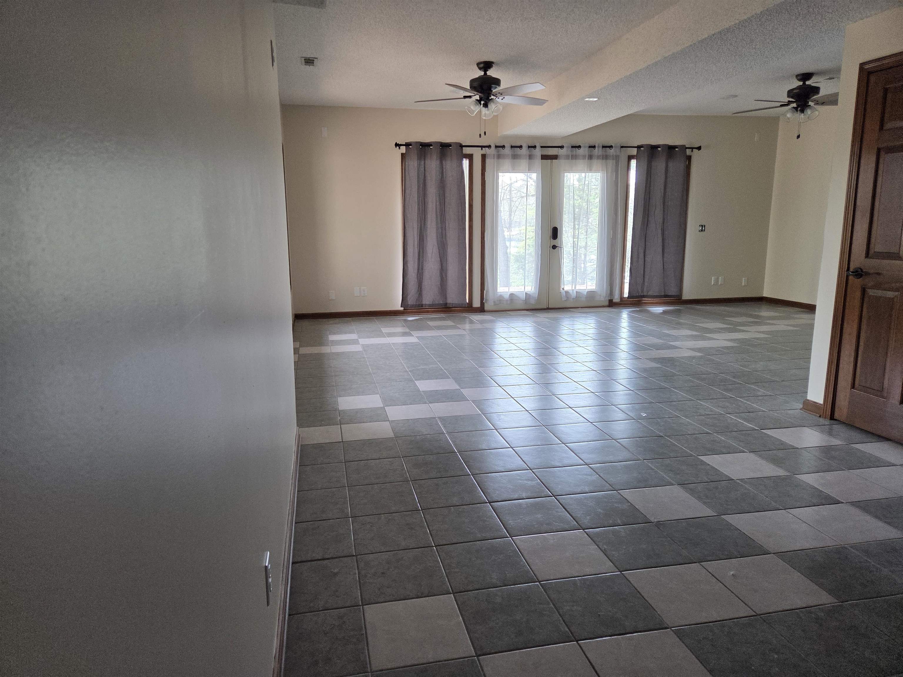 CREE FIRST - Residential