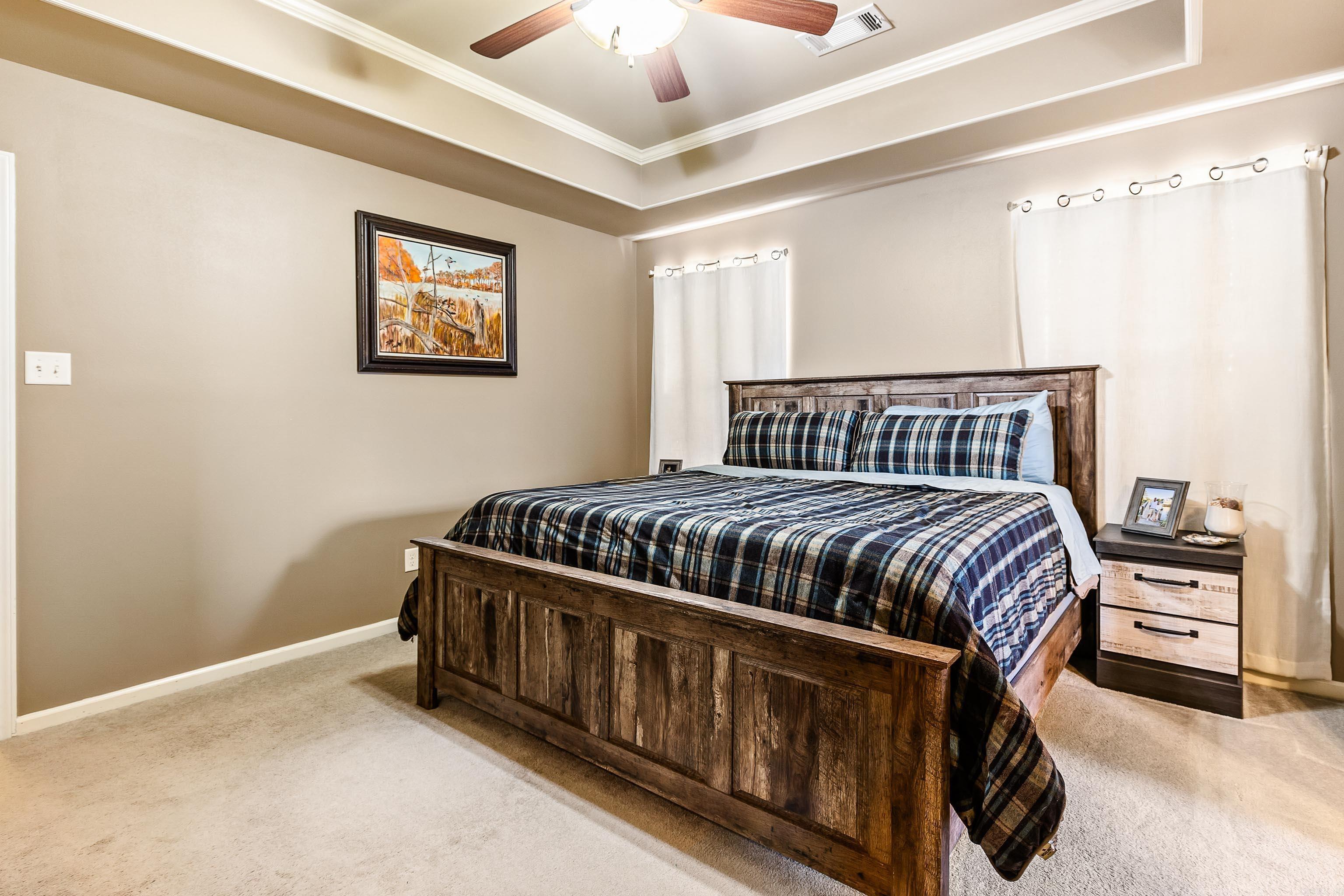 MADISON VILLAGE - Residential