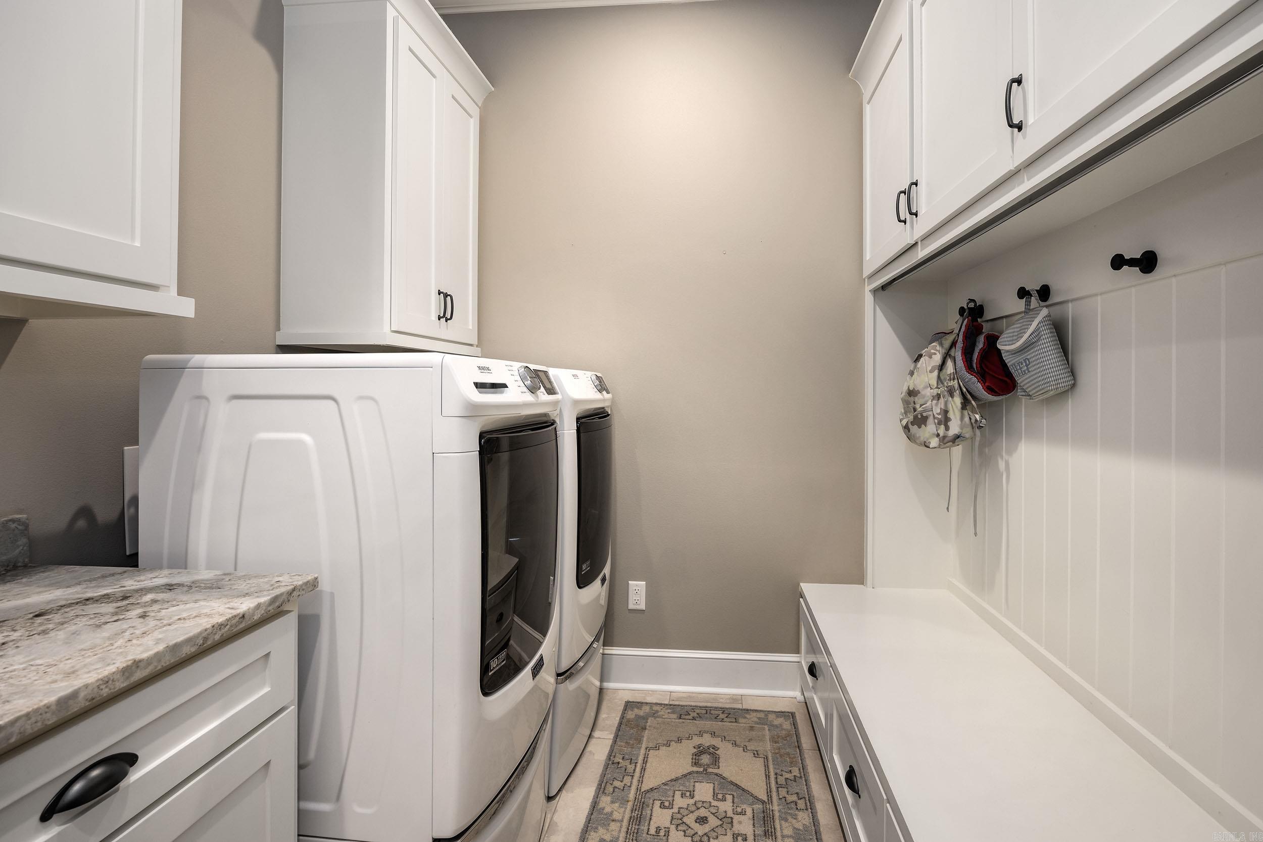 CHENAL VALLEY EPERNAY PLACE - Residential