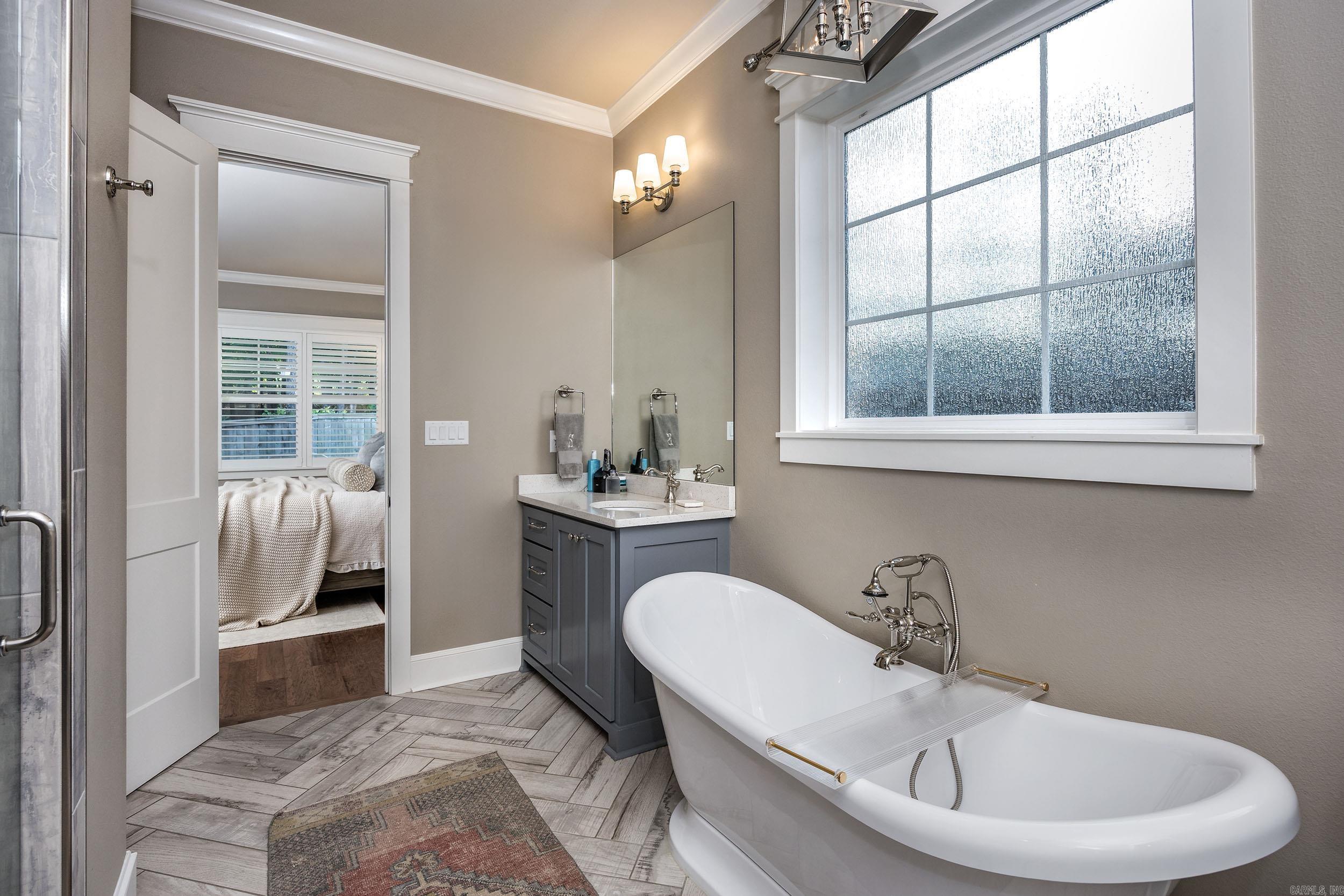 CHENAL VALLEY EPERNAY PLACE - Residential