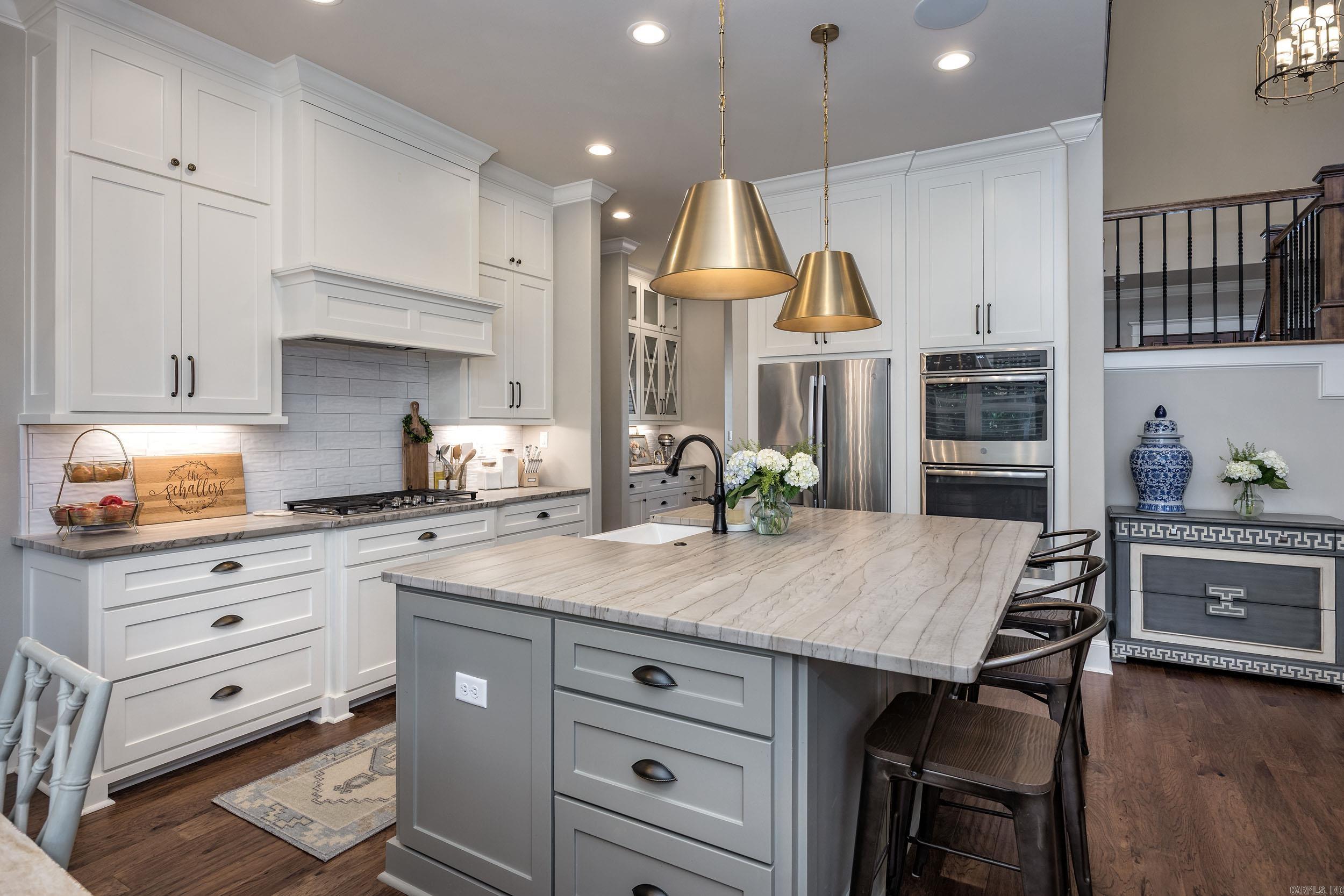 CHENAL VALLEY EPERNAY PLACE - Residential