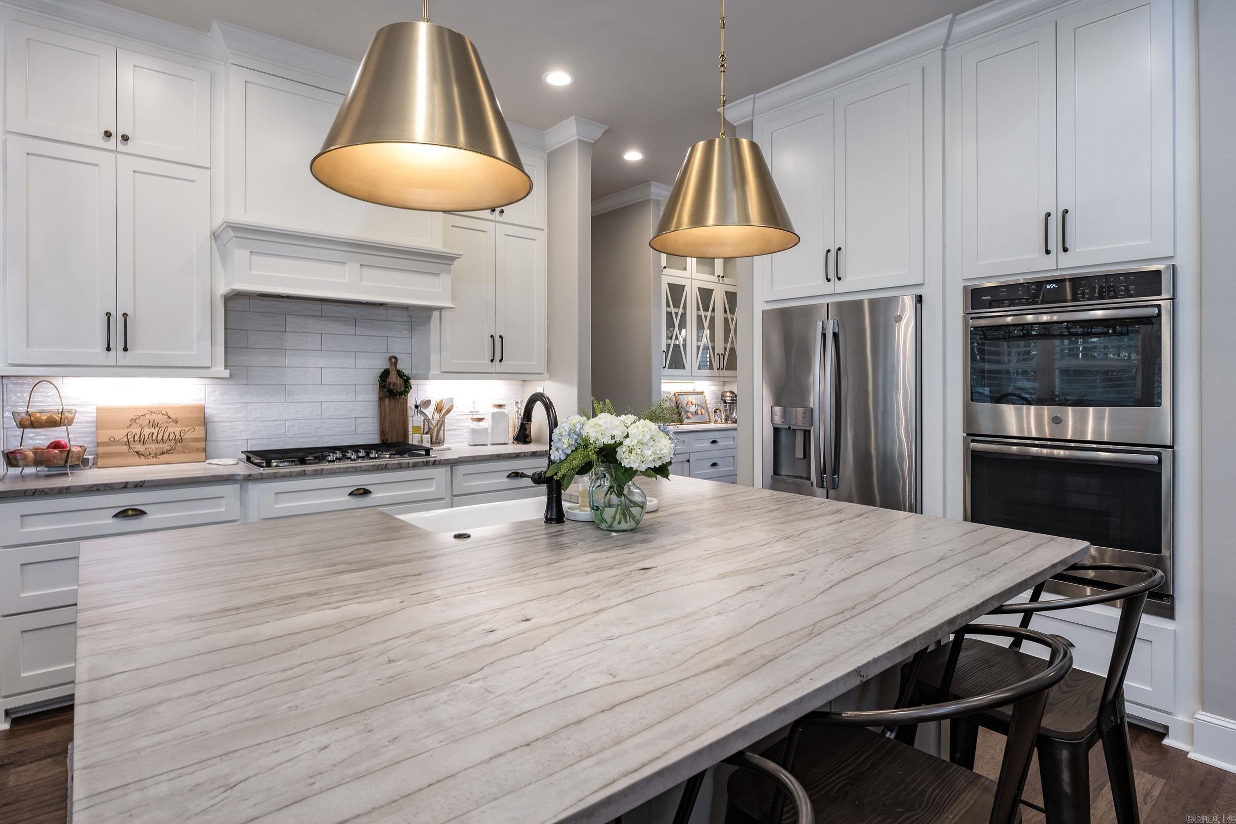 CHENAL VALLEY EPERNAY PLACE - Residential