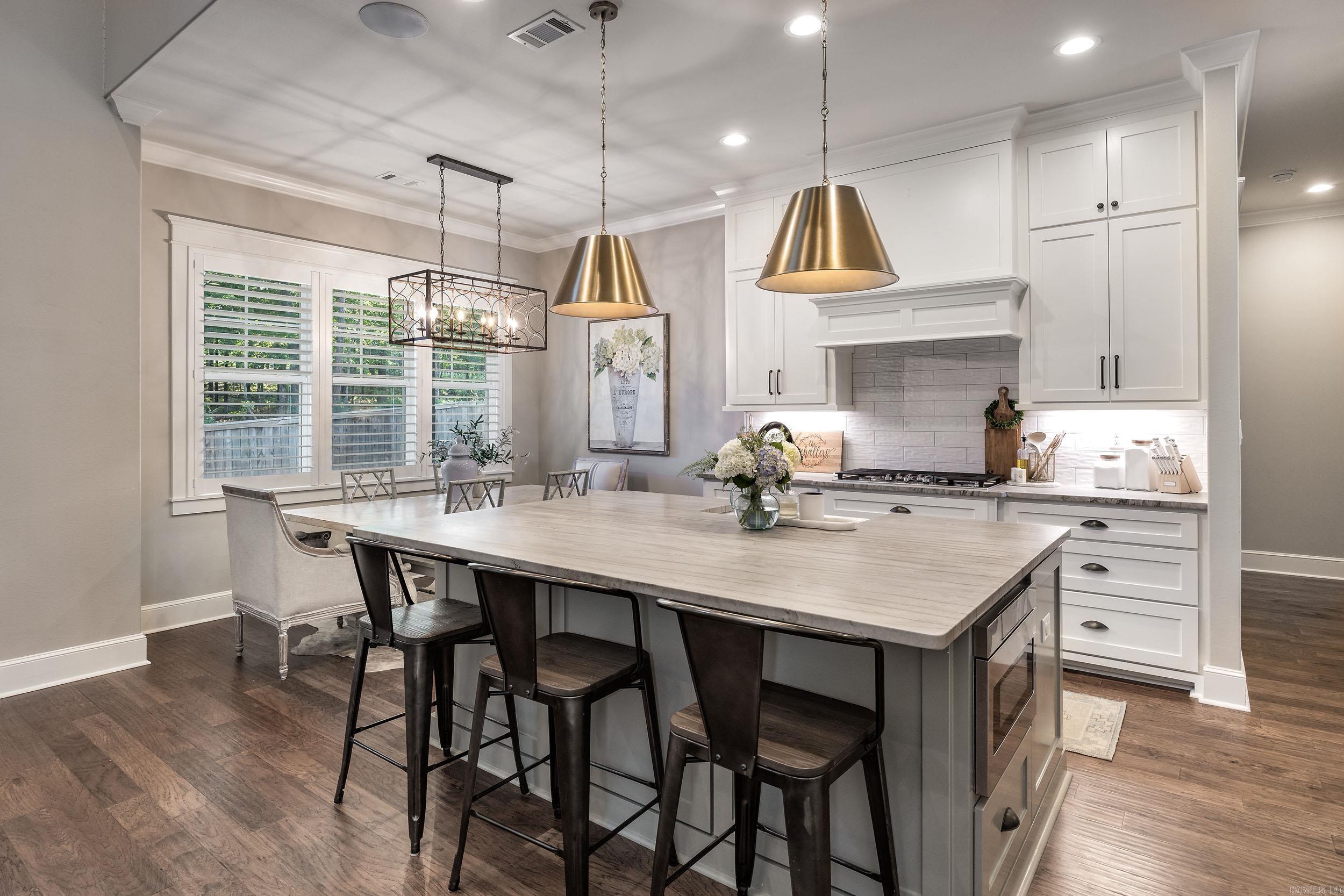 CHENAL VALLEY EPERNAY PLACE - Residential