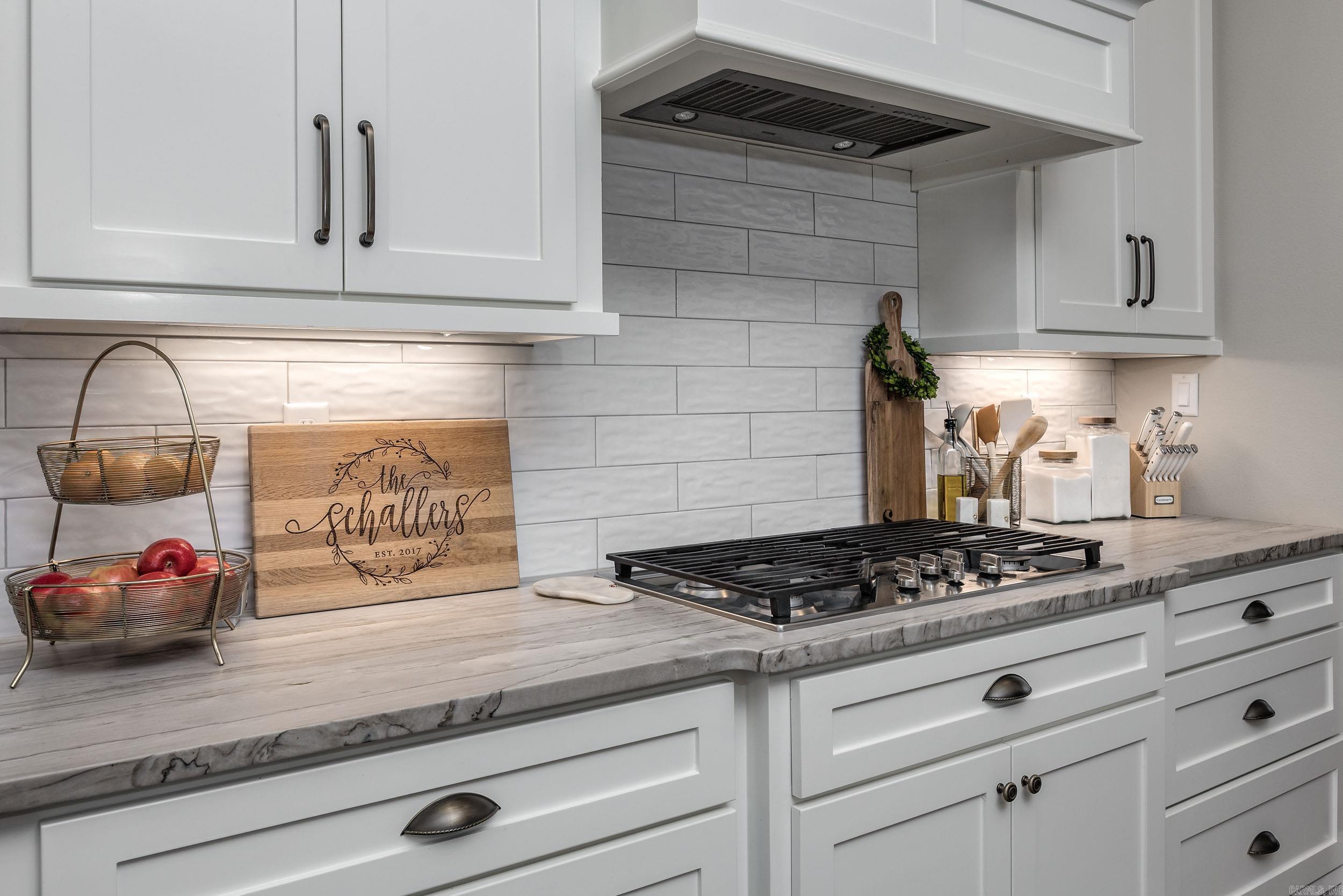 CHENAL VALLEY EPERNAY PLACE - Residential